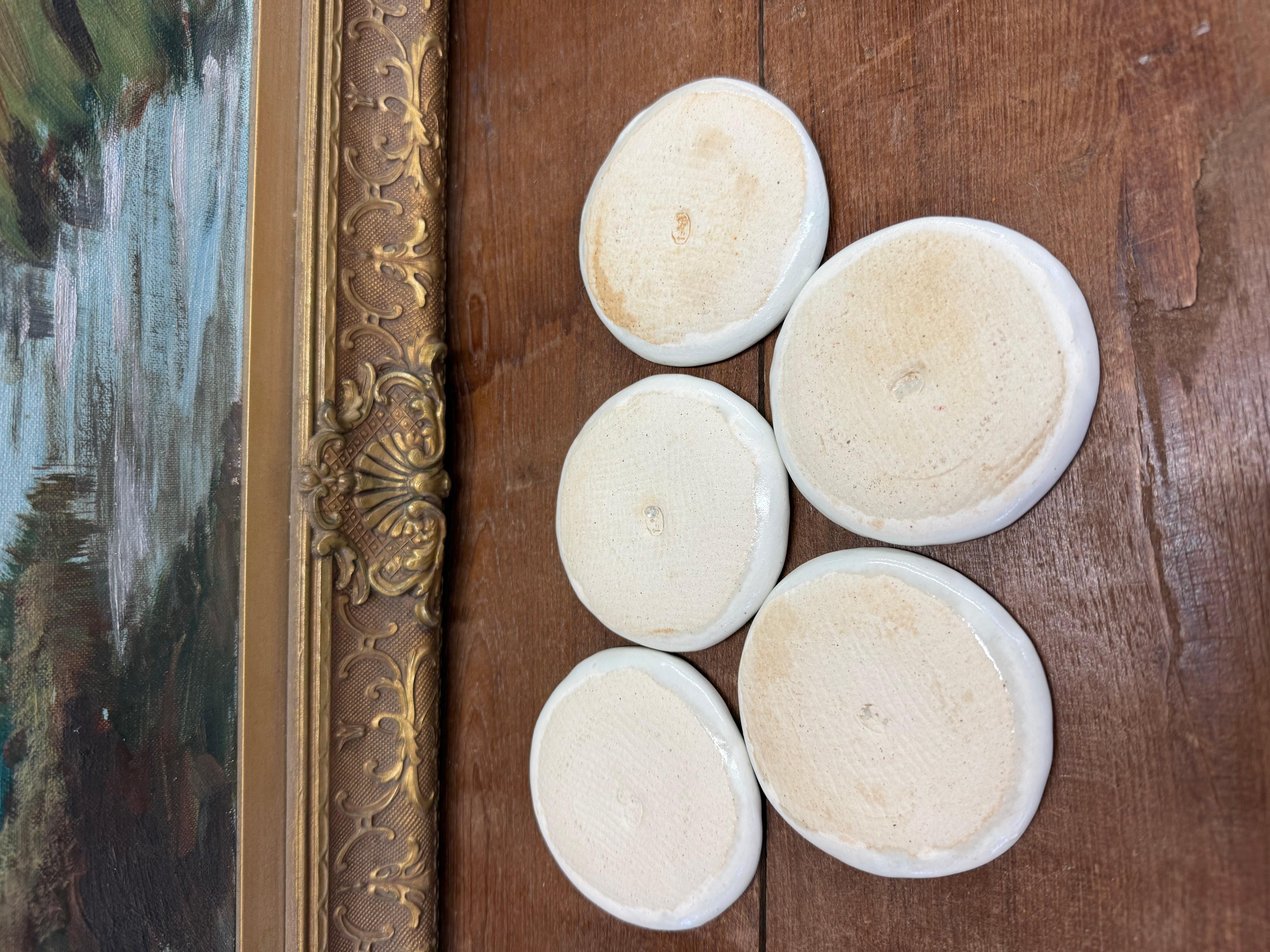 Plats à bijoux vintage de style moderne du milieu du siècle dernier, fabriqués à la main en céramique. Bon état - En vente à Seattle, WA