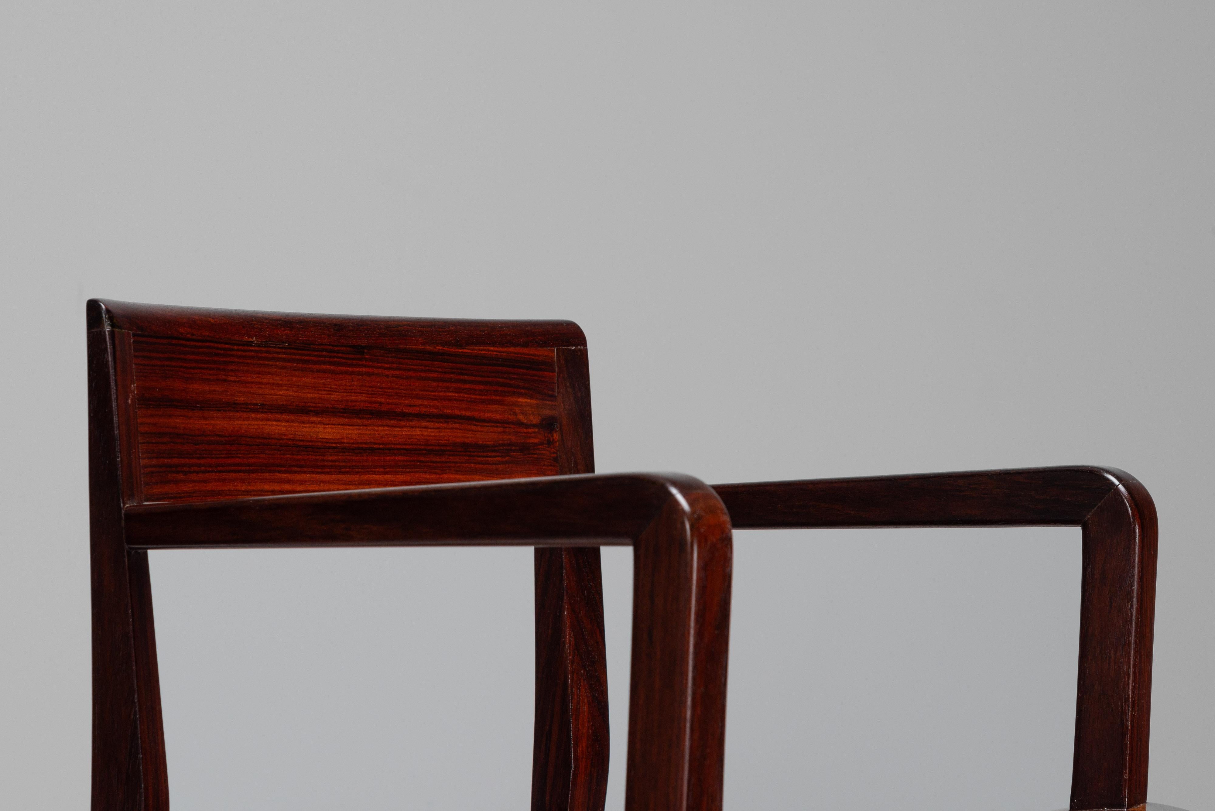 italien Post Art Nouveau sculptural armchairs made in Italy 1950s en vente