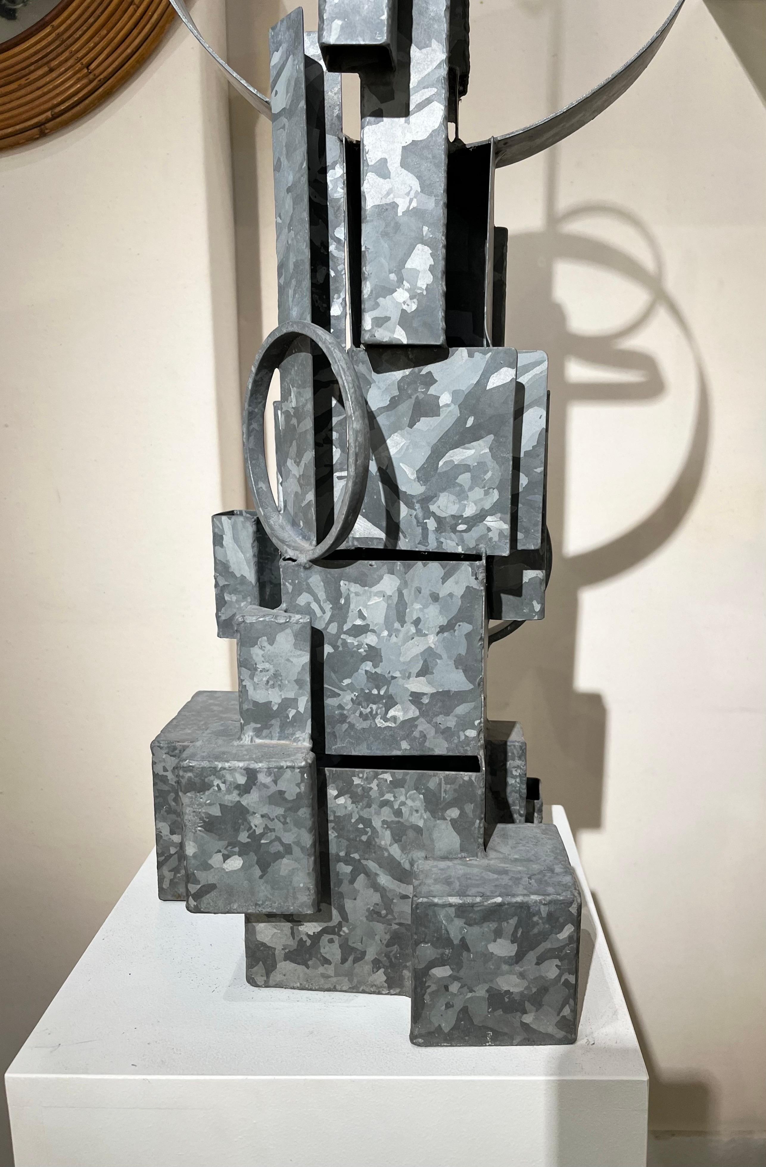 Scultura post cubista in acciaio inossidabile saldato, Francia, anni '60 circa.