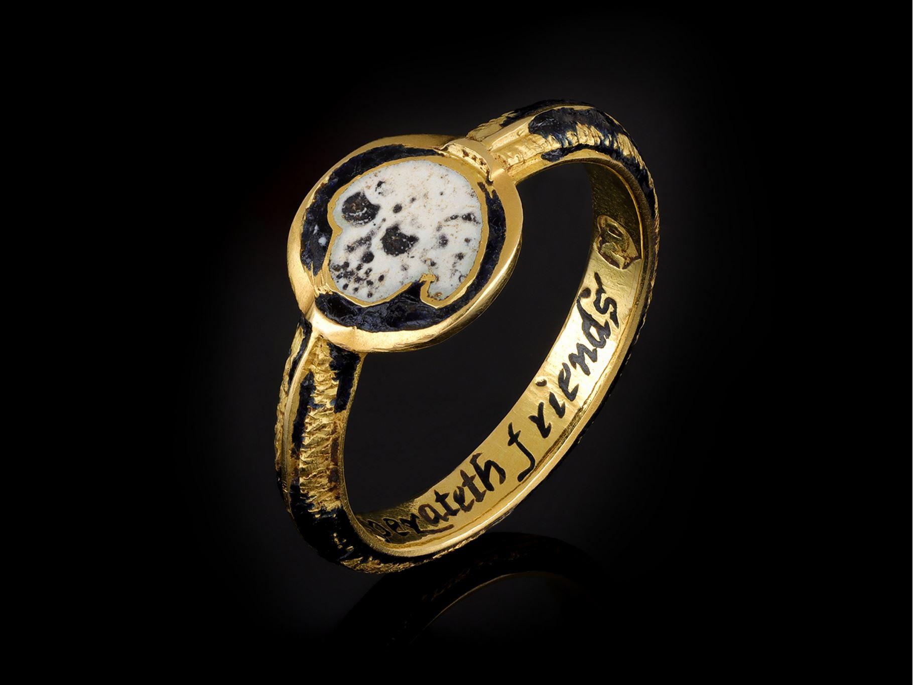 De las mujeres Anillo postmedieval de cráneo esmaltado, hacia el siglo XVII. en venta