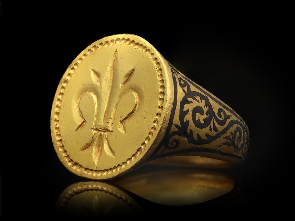 Nachmittelalterlicher Fleur-de-Lis-Siegelring aus Gold, ca. 17. Jahrhundert AD im Angebot 3