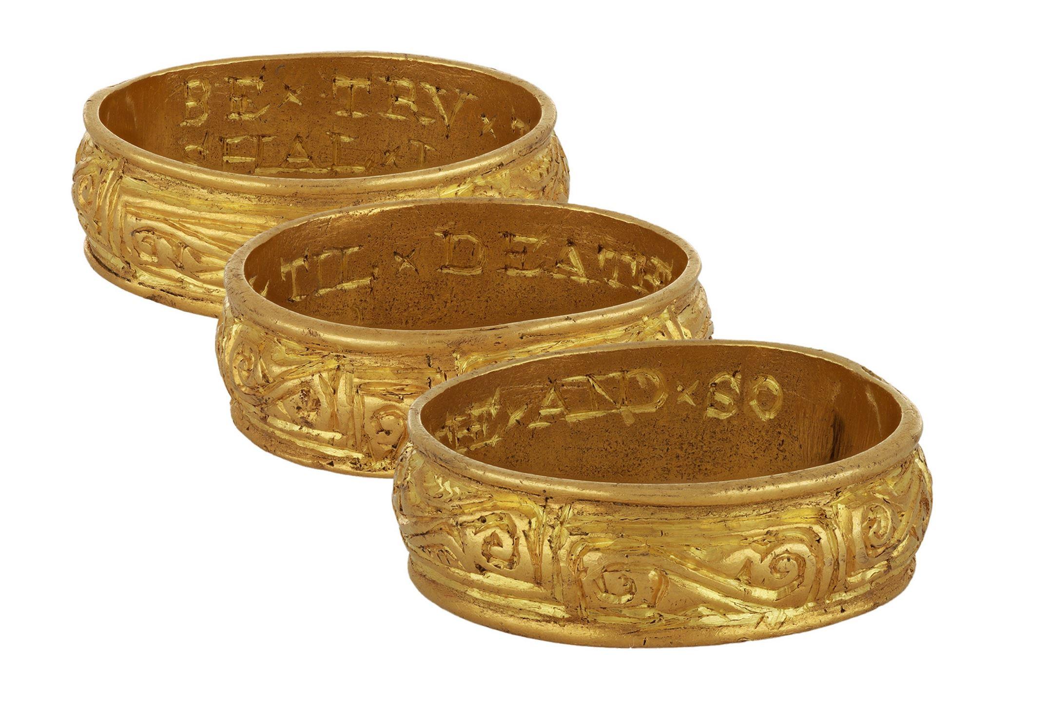 Anello post medievale in oro 