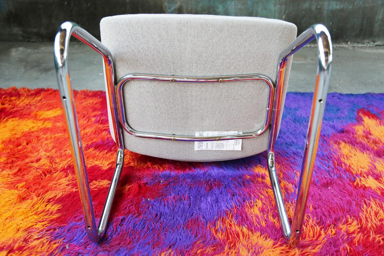 Post-Modern 1980s Cream Chrome Thonet Lounge Chair 2