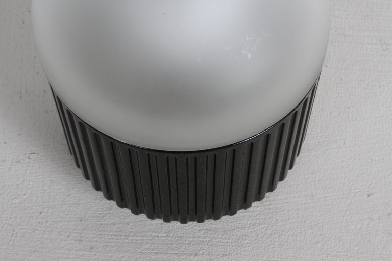 Aluminum Post-Modern 1980s Italian Barbini & Marianelli Black Bulbo' Lamp for Tronconi For Sale