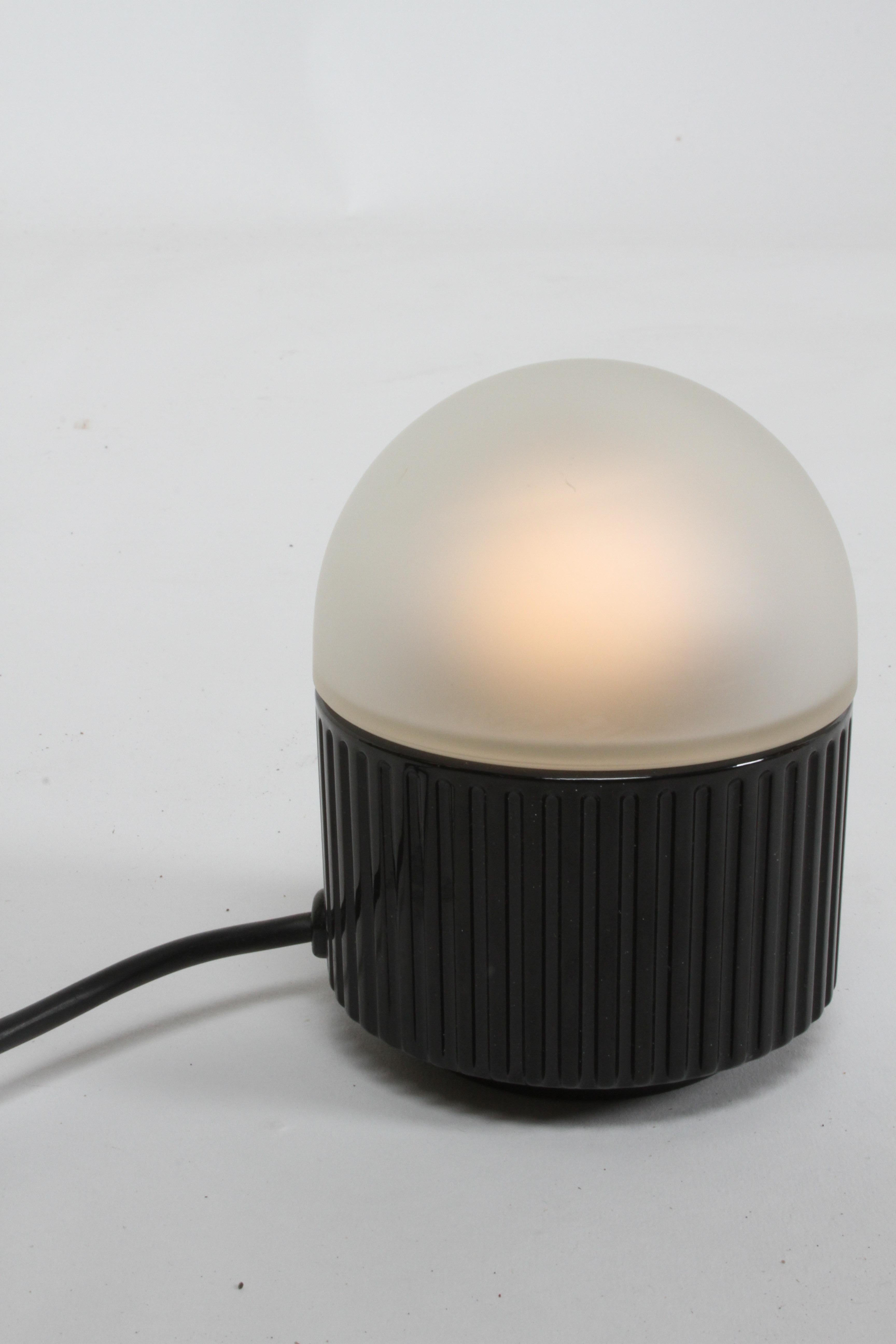 Post-Modern 1980s Italian Barbini & Marianelli Black Bulbo' Lamp for Tronconi For Sale 3