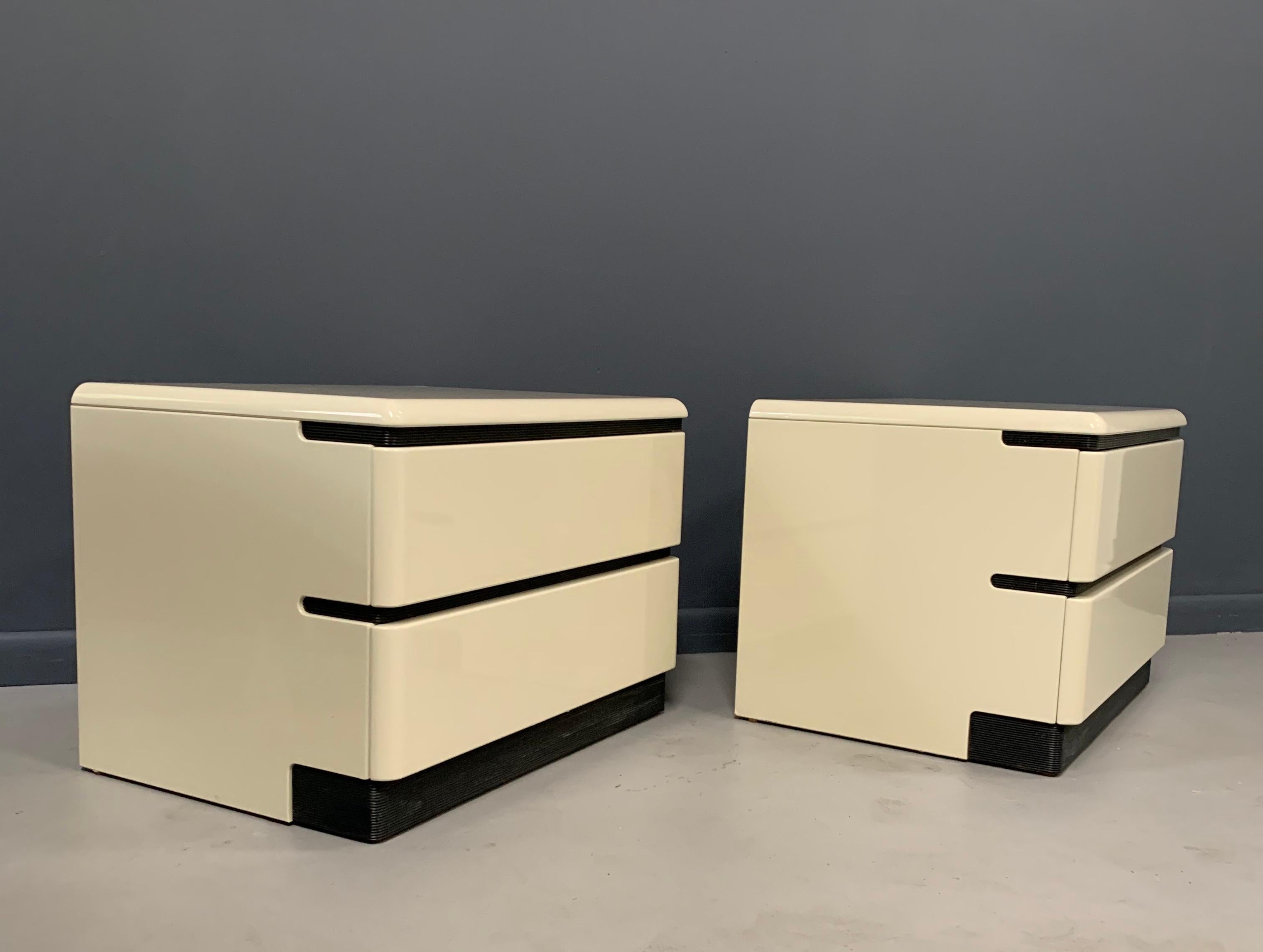 Postmodern 1980s Lacquered Nightstands by Roger Rougier In Good Condition In Philadelphia, PA