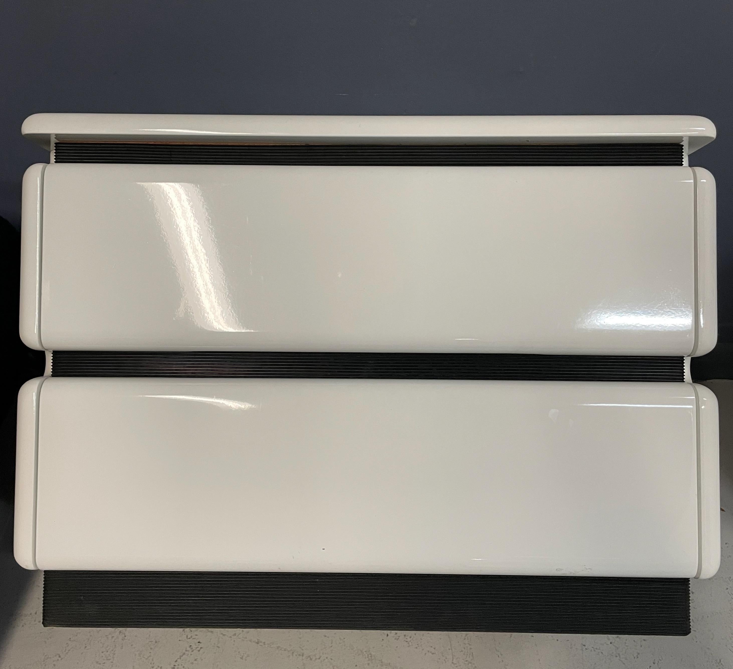 Post-Modern 1980s Lacquered White Nightstands W/Rubber Accents by Roger Rougier 2