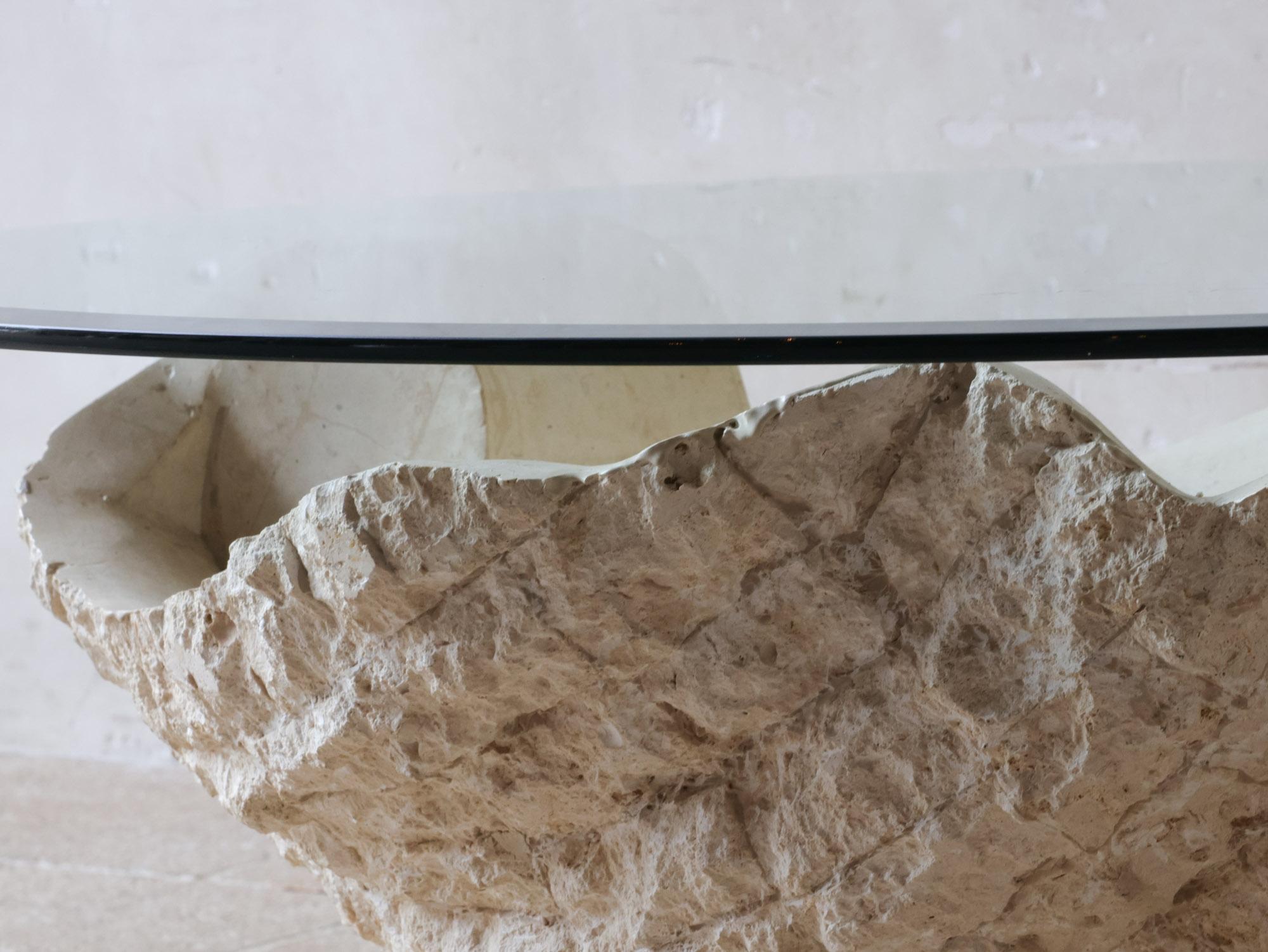 Post-Modern 1980s Magnusen Ponte Mactan Stone Shell Coffee Table In Good Condition For Sale In Baambrugge, NL