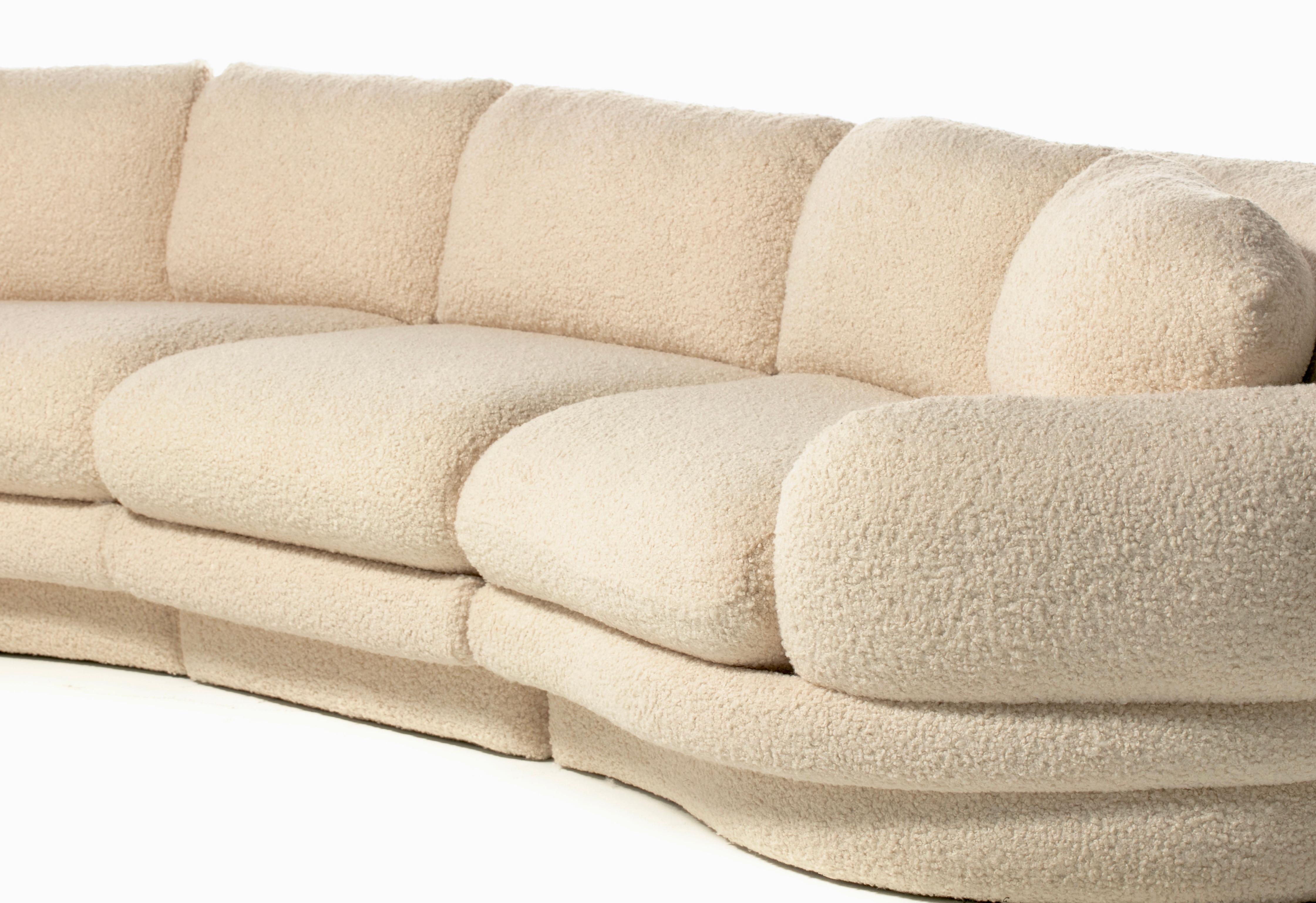 Post Modern 1990s Preview Sectional Sofa in Plush Ivory White Bouclé For Sale 4