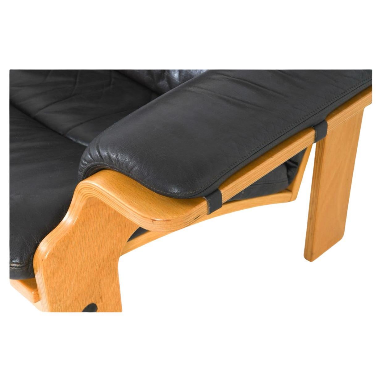 Post-Modern Post modern 3 seat sofa black bentwood Beech thin frame made in Germany For Sale