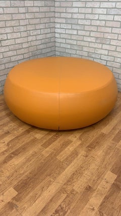 Otomana postmoderna de 3 plazas de cuero italiano de Ichiro Iwasaki para Arper Italia