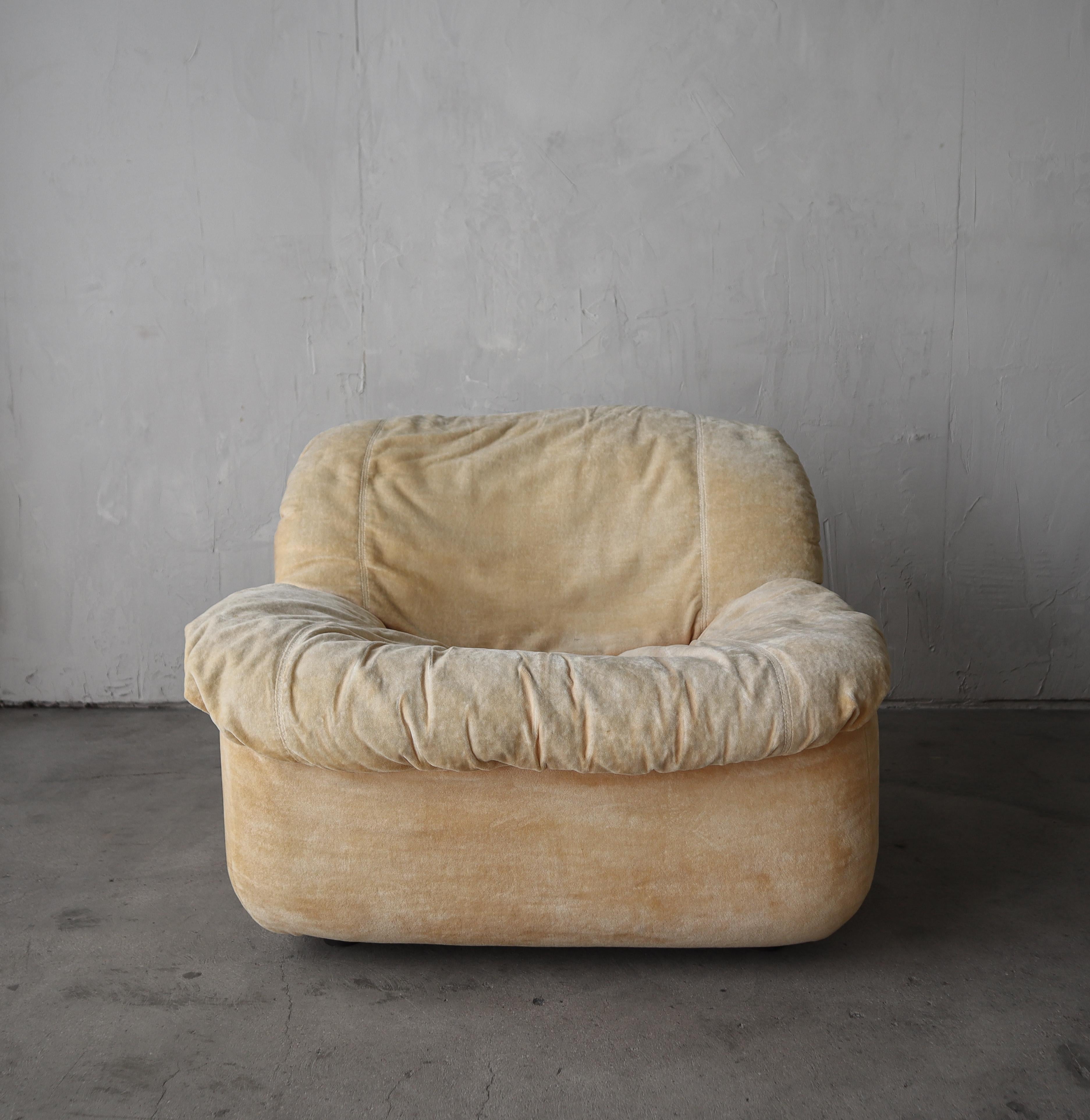 Post Modern 5 Piece Modular Scoop Chair Sofa For Sale 2
