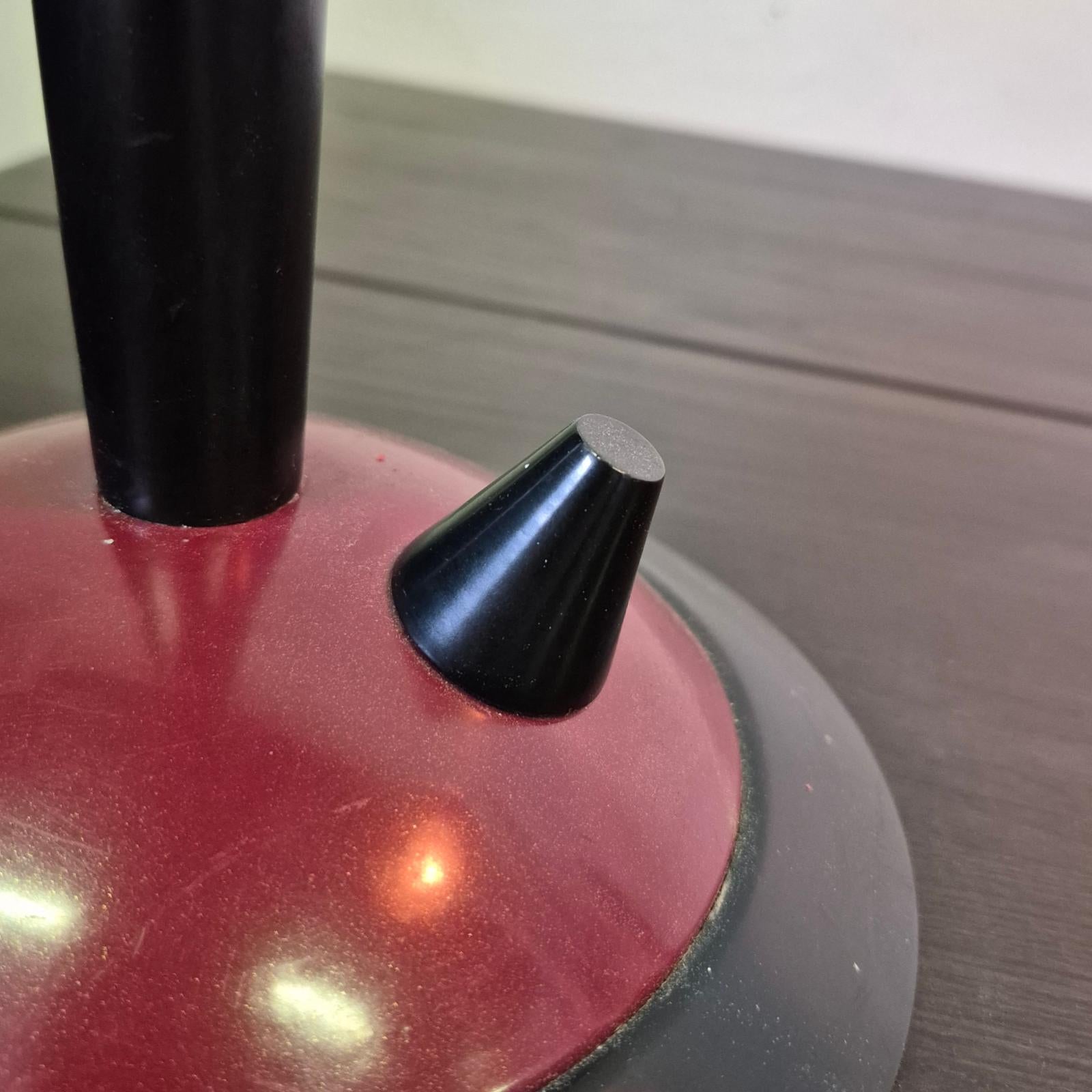 Post modern adjustable lamp by Herda, Netherlands 1980s For Sale 4