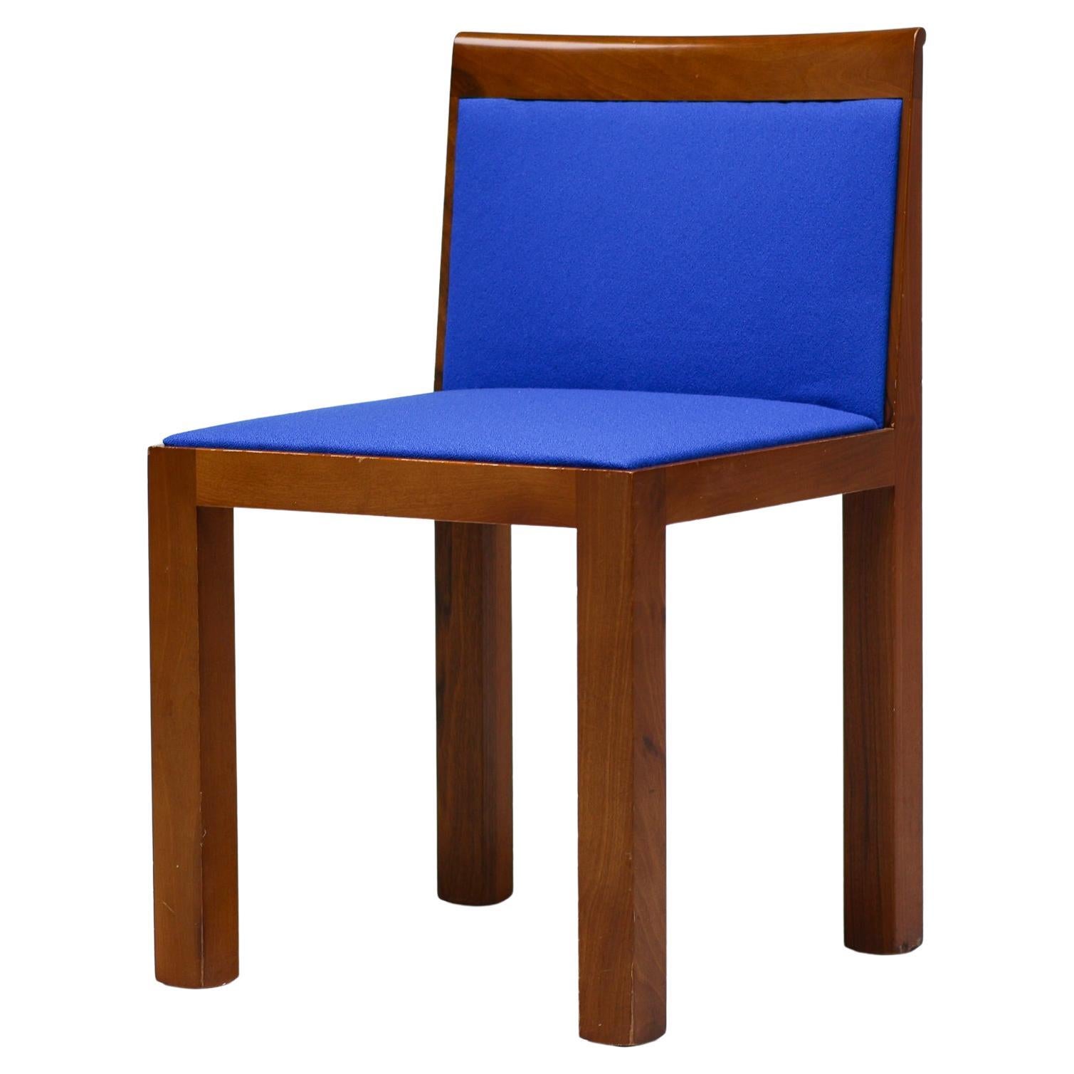 Sedia laterale postmoderna Aldo Rossi
Luca Meda "Teatro", Molteni, Italia 1985