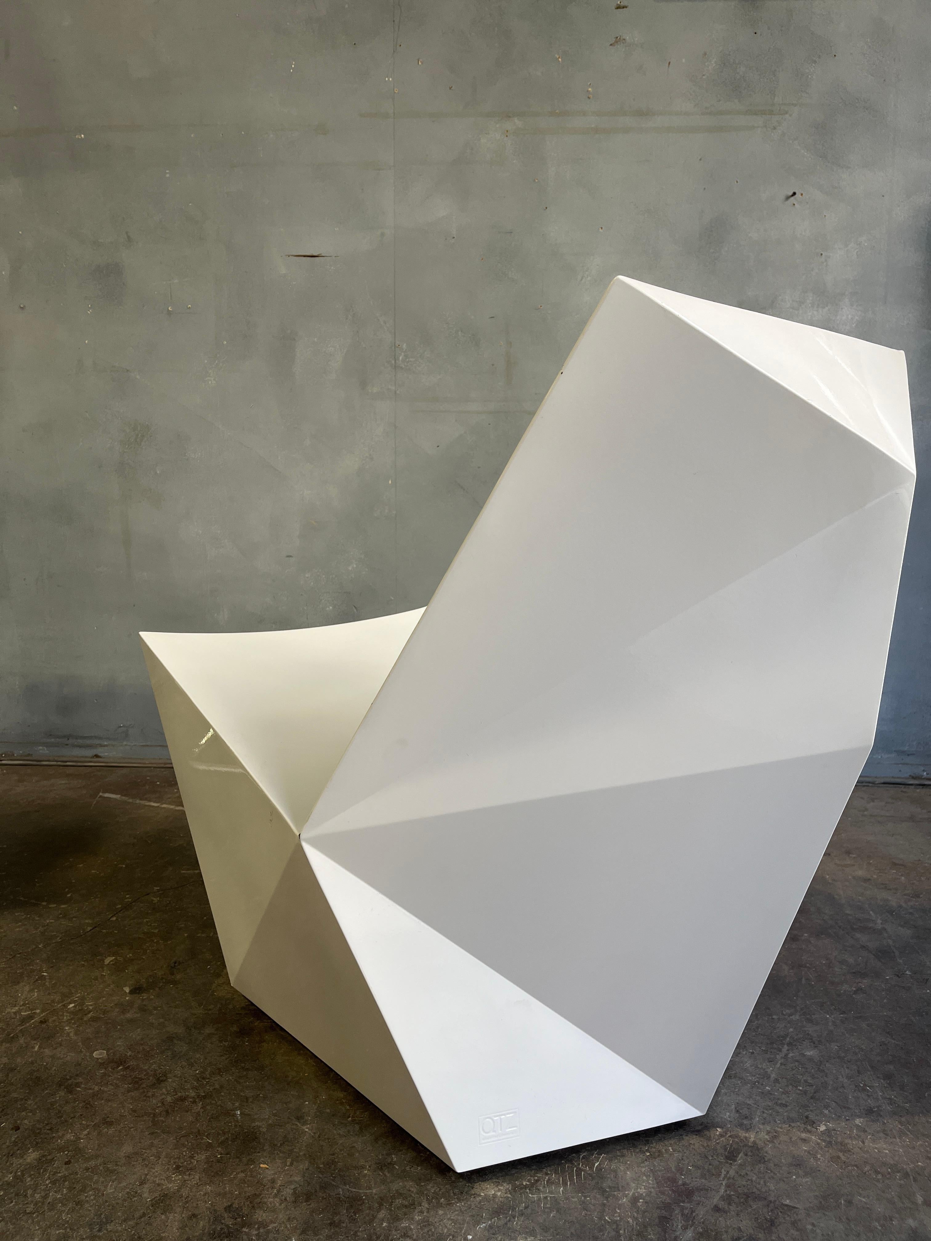 Postmoderner Alexander Lotersztain QTZ-Stuhl im Zustand „Gut“ im Angebot in BROOKLYN, NY