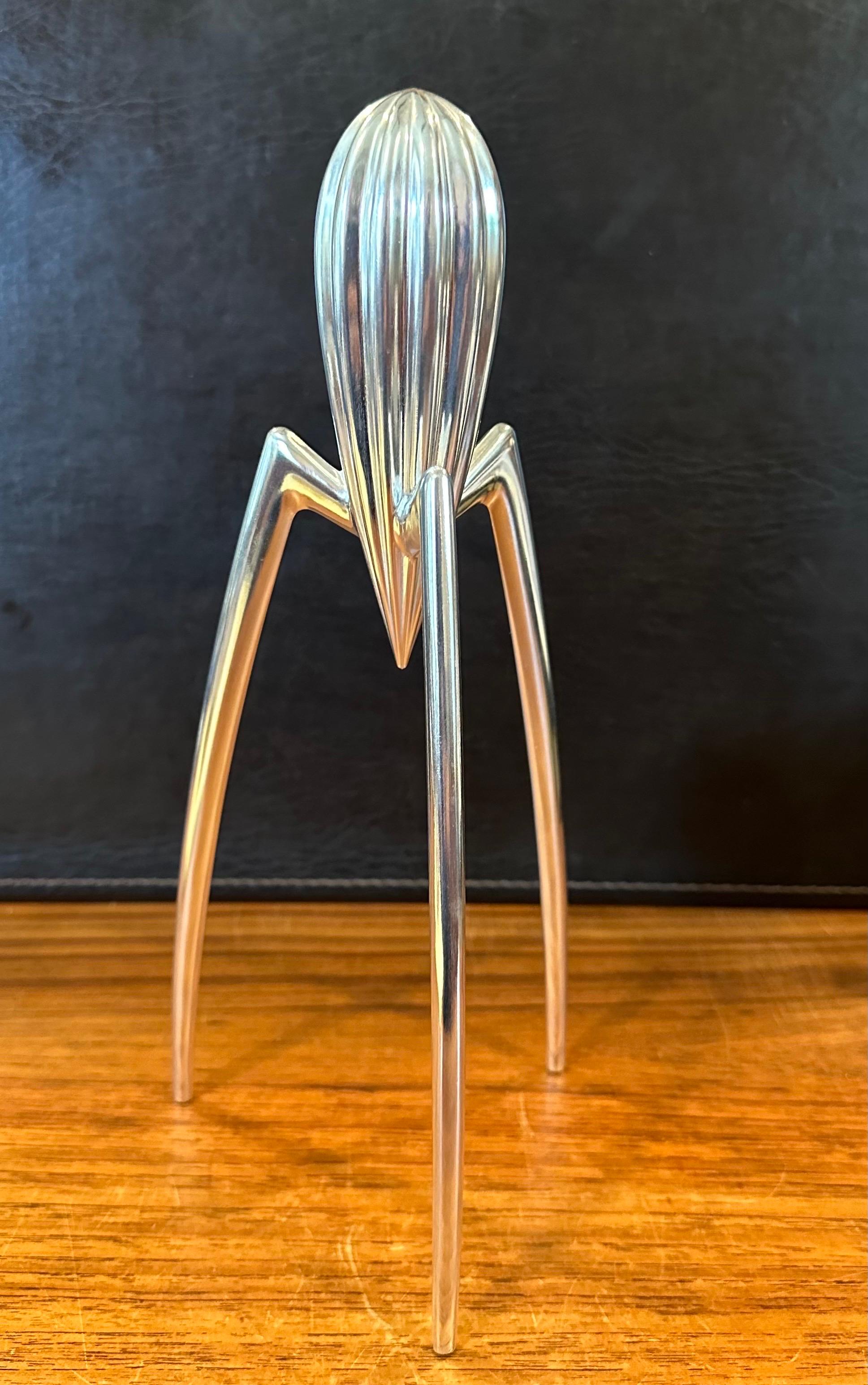 Post-Modern Aluminum Lemon Squeezer by Philippe Starck for Alessi In Good Condition In San Diego, CA