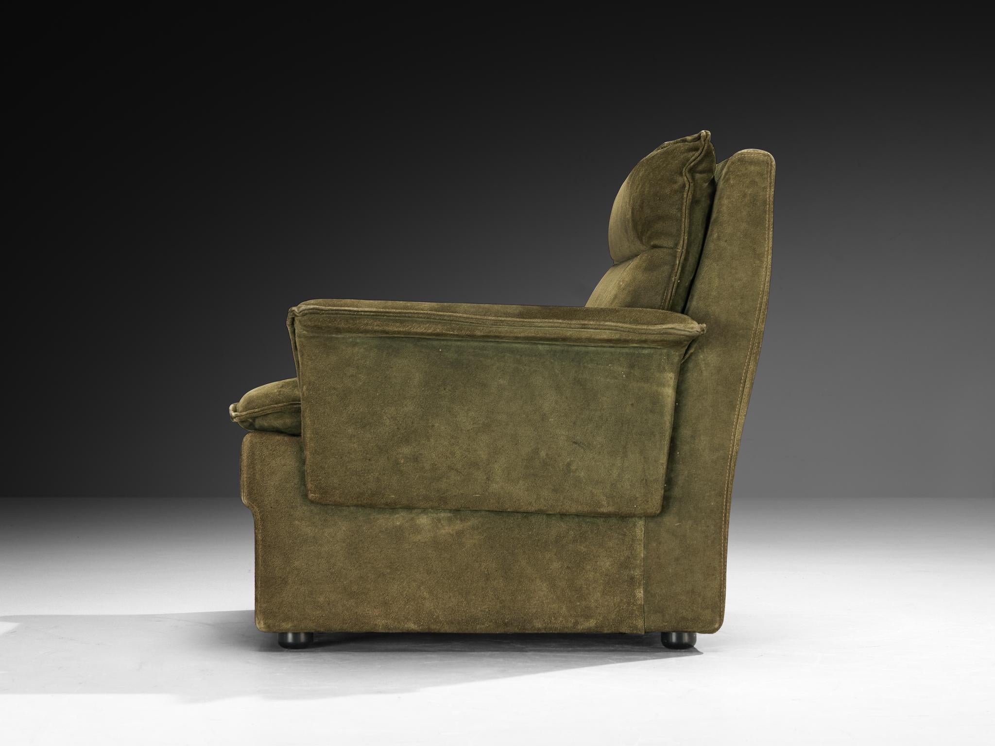 Europeo Poltrona post-moderna in pelle scamosciata Greene & Greene naturale in vendita
