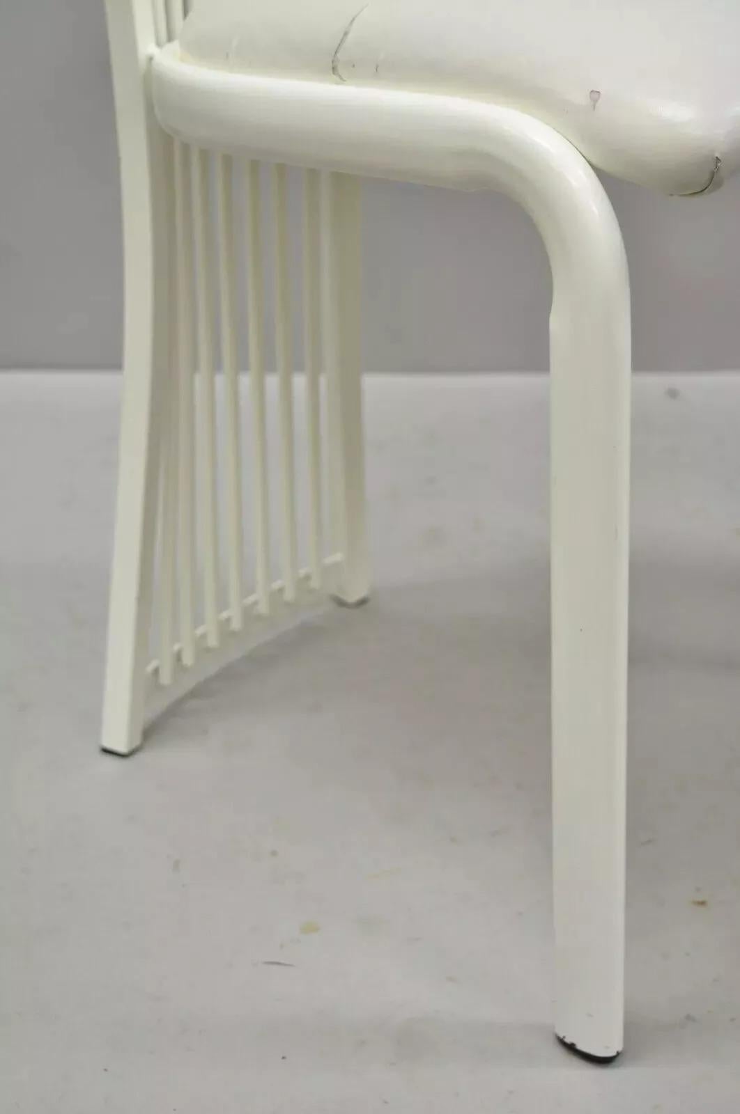 Postmoderne Esszimmerstühle aus Metall mit Fächerrückenlehne im Art-déco-Stil von Liberty – 4er-Set im Angebot 1