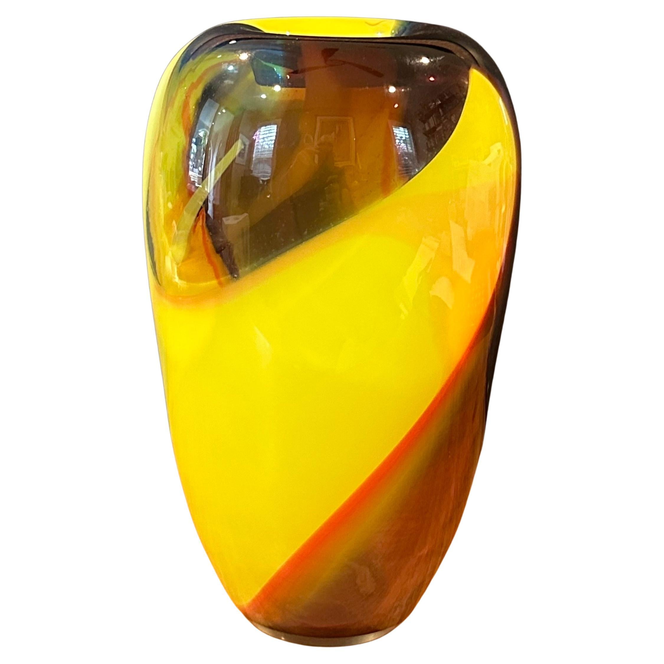 Post-Modern Art Glass Vase by Leon Applebaum