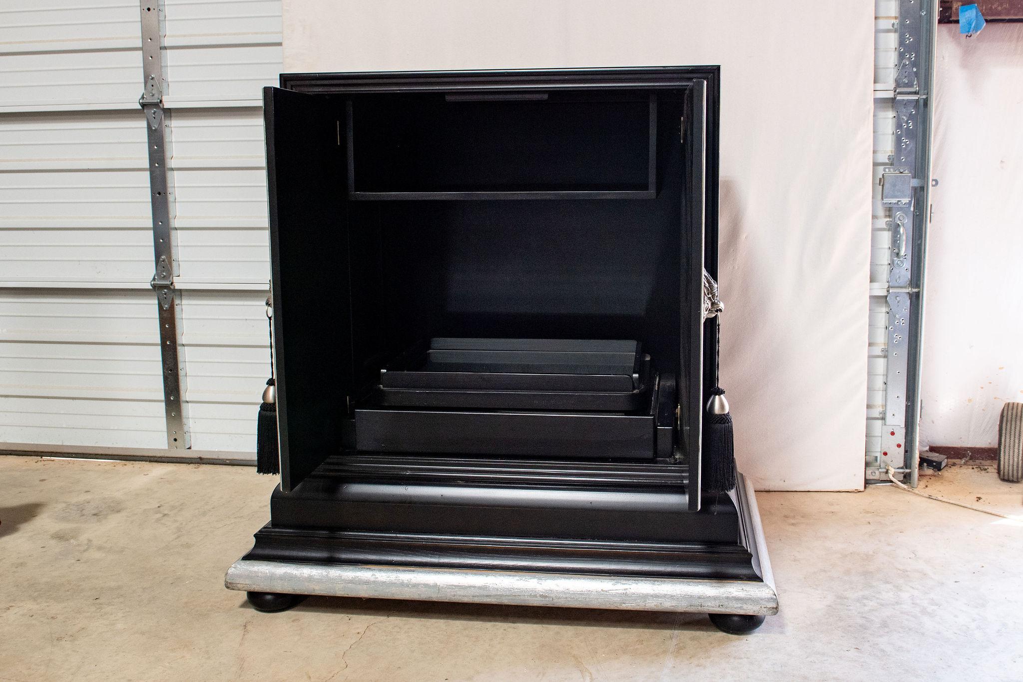 Post Modern Bar Cabinet / TV Cabinet with Original Lion Head Hardware In Good Condition For Sale In Wichita, KS