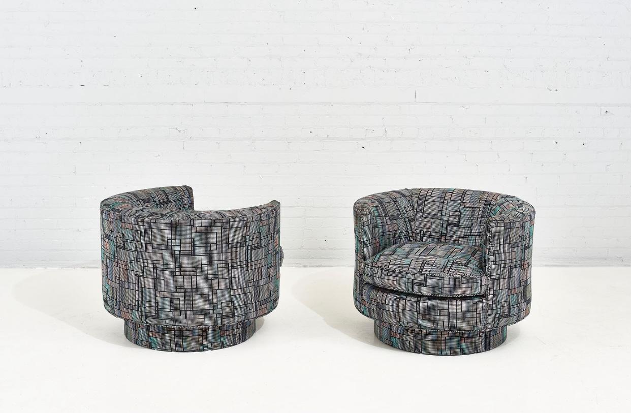 Postmodern Barrel Swivel Chairs, 1980 In Good Condition In Chicago, IL