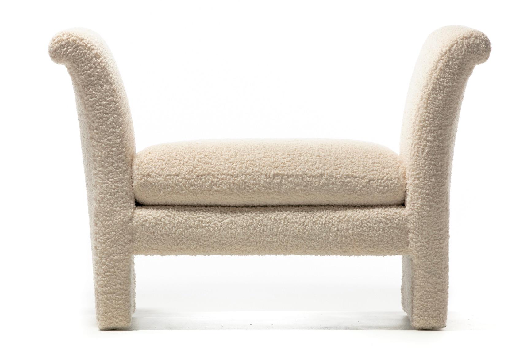 Post Modern Bench Settee Newly Upholstered in Luxurious Ivory White Bouclé en vente 1