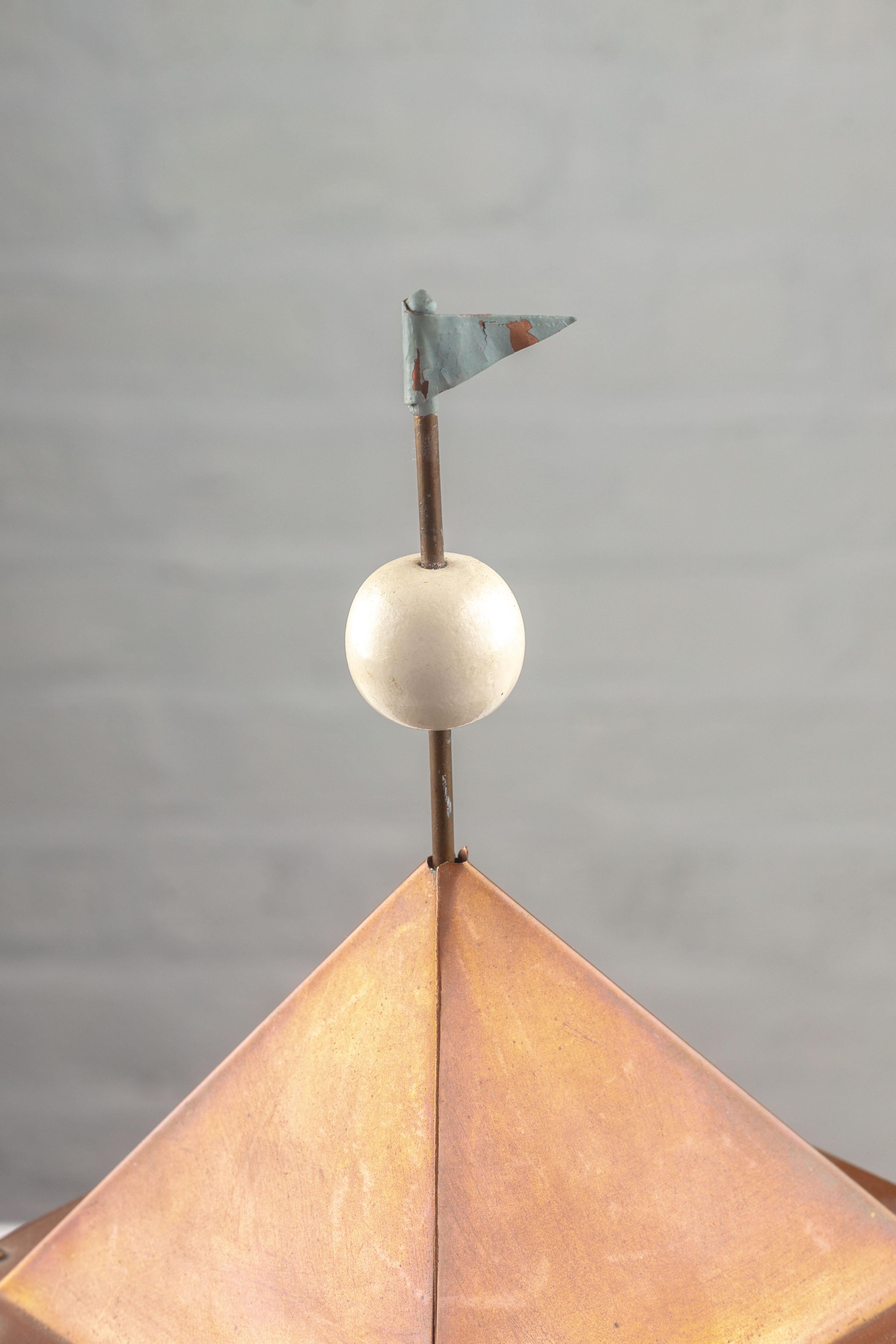 Maison d'oiseau post-moderne dans le style d'Aldo Rossi, série Milano en vente 3