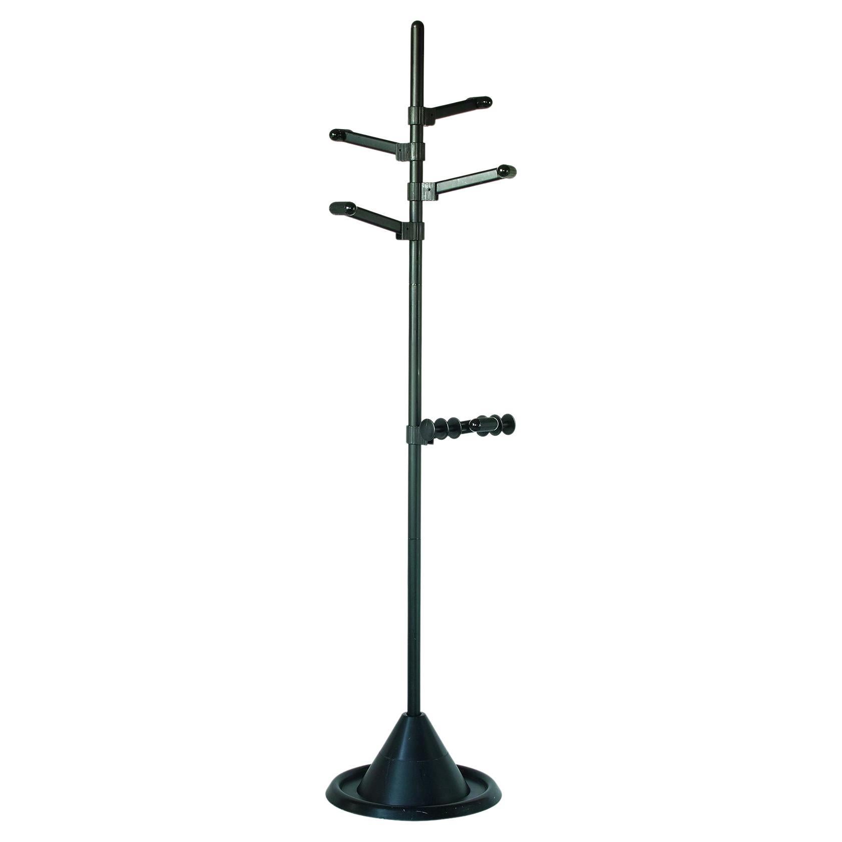 The Moderns Black Adjustable Coat Stand (porte-manteau ajustable)