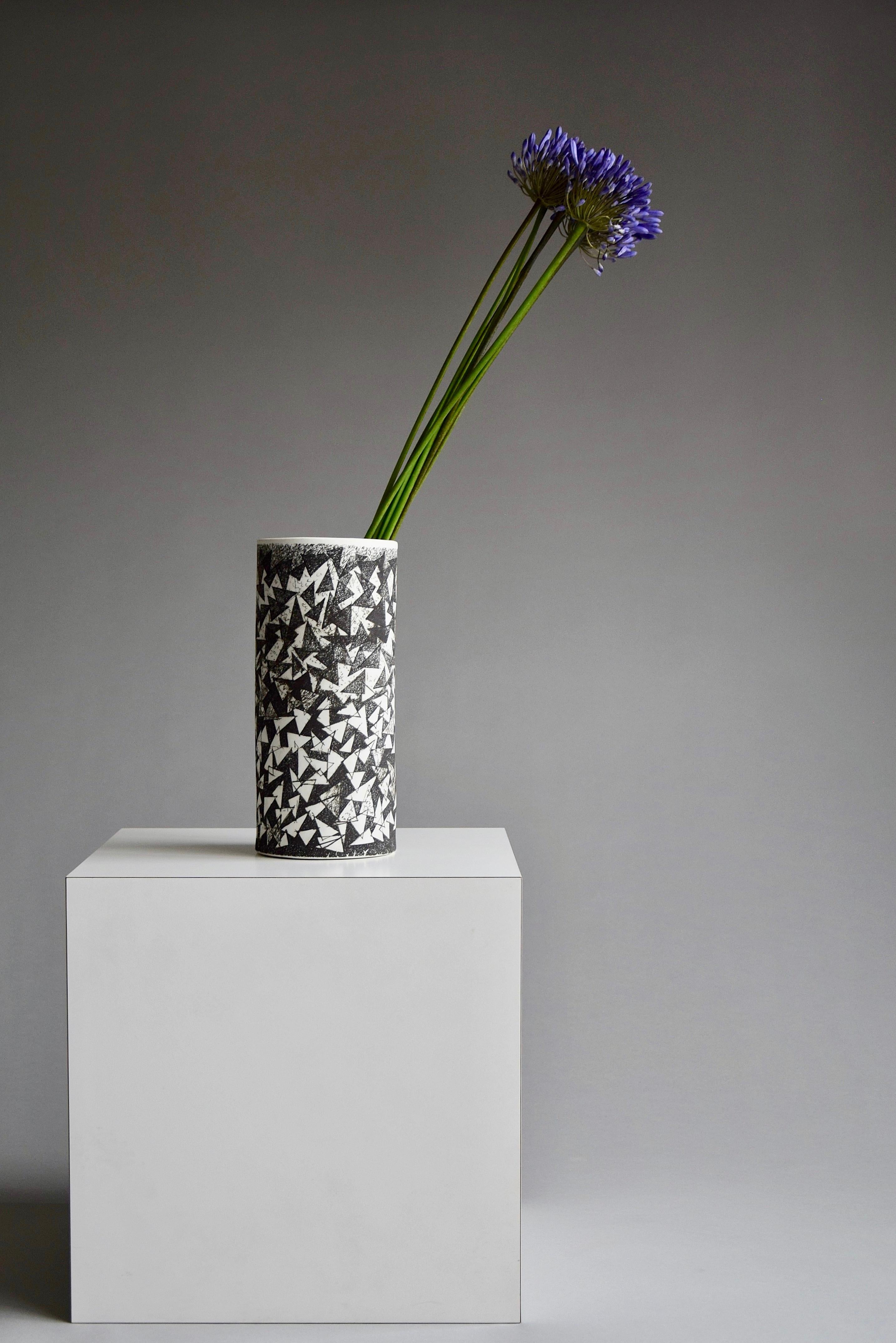 Late 20th Century Post Modern Black and White Ceramic Vase by Mik Bečka For Sale
