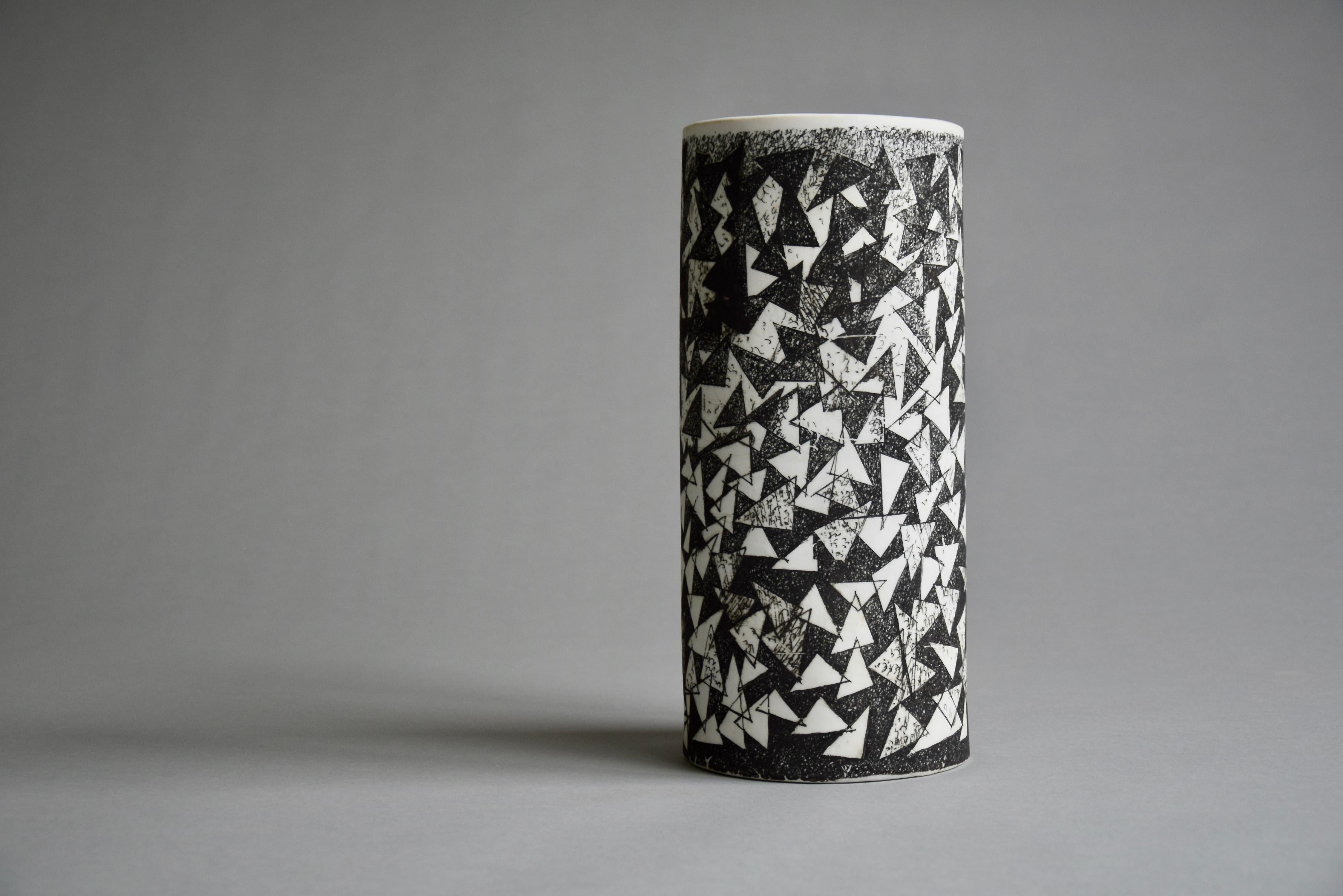 Post Modern Black and White Ceramic Vase by Mik Bečka For Sale 1