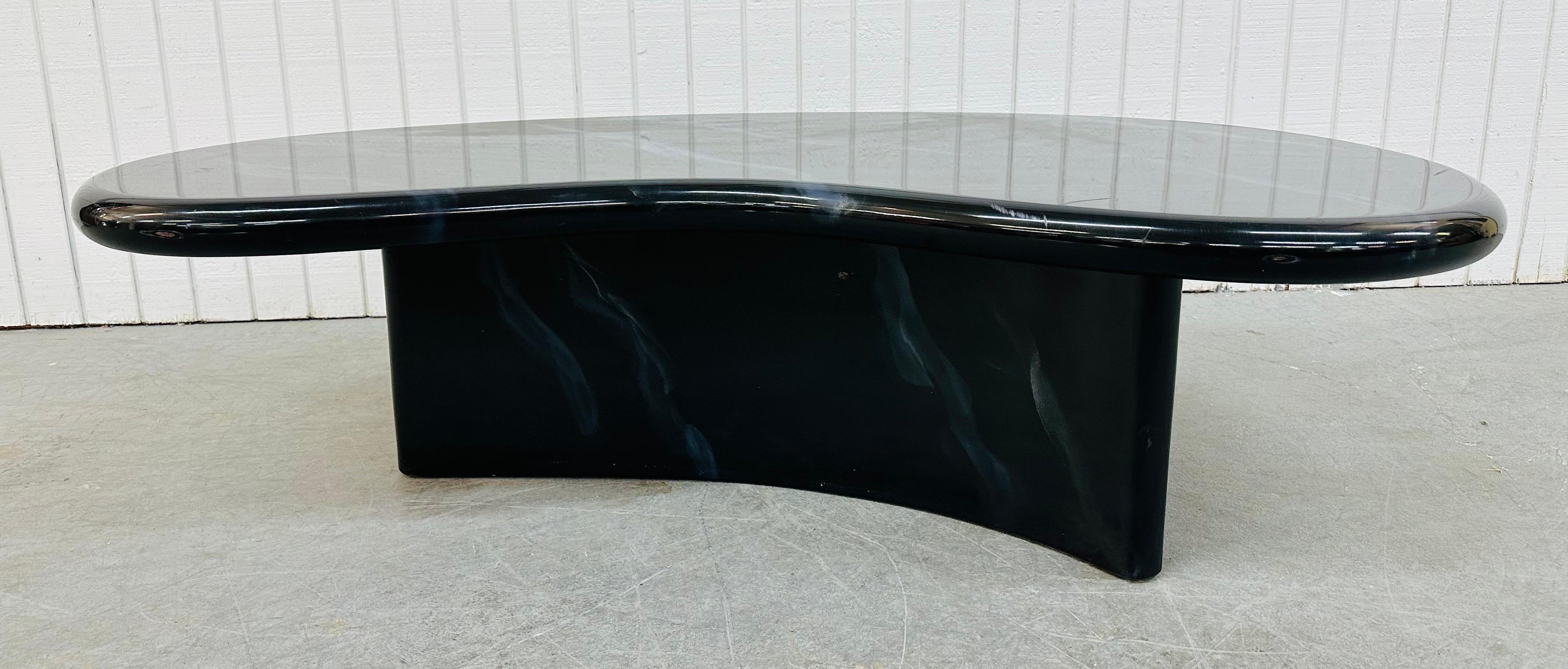 20th Century Post-Modern Black Lacquered Coffee Table