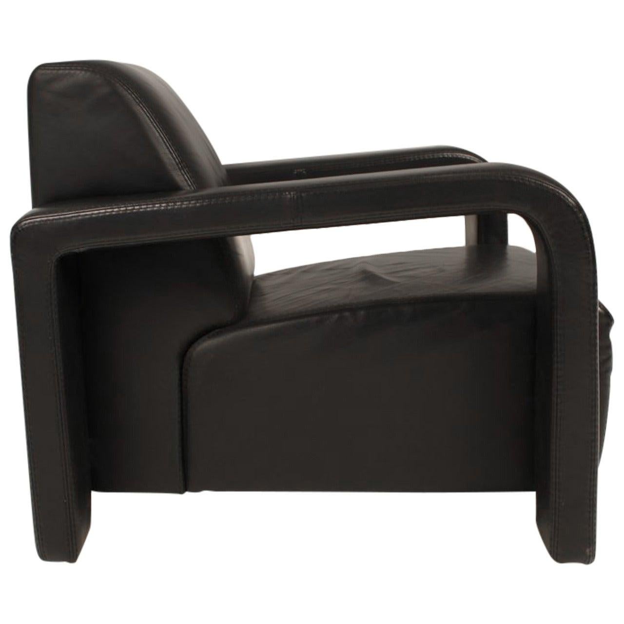 Fauteuil de salon post-moderne en cuir noir fabriqué par Marinelli, Italie