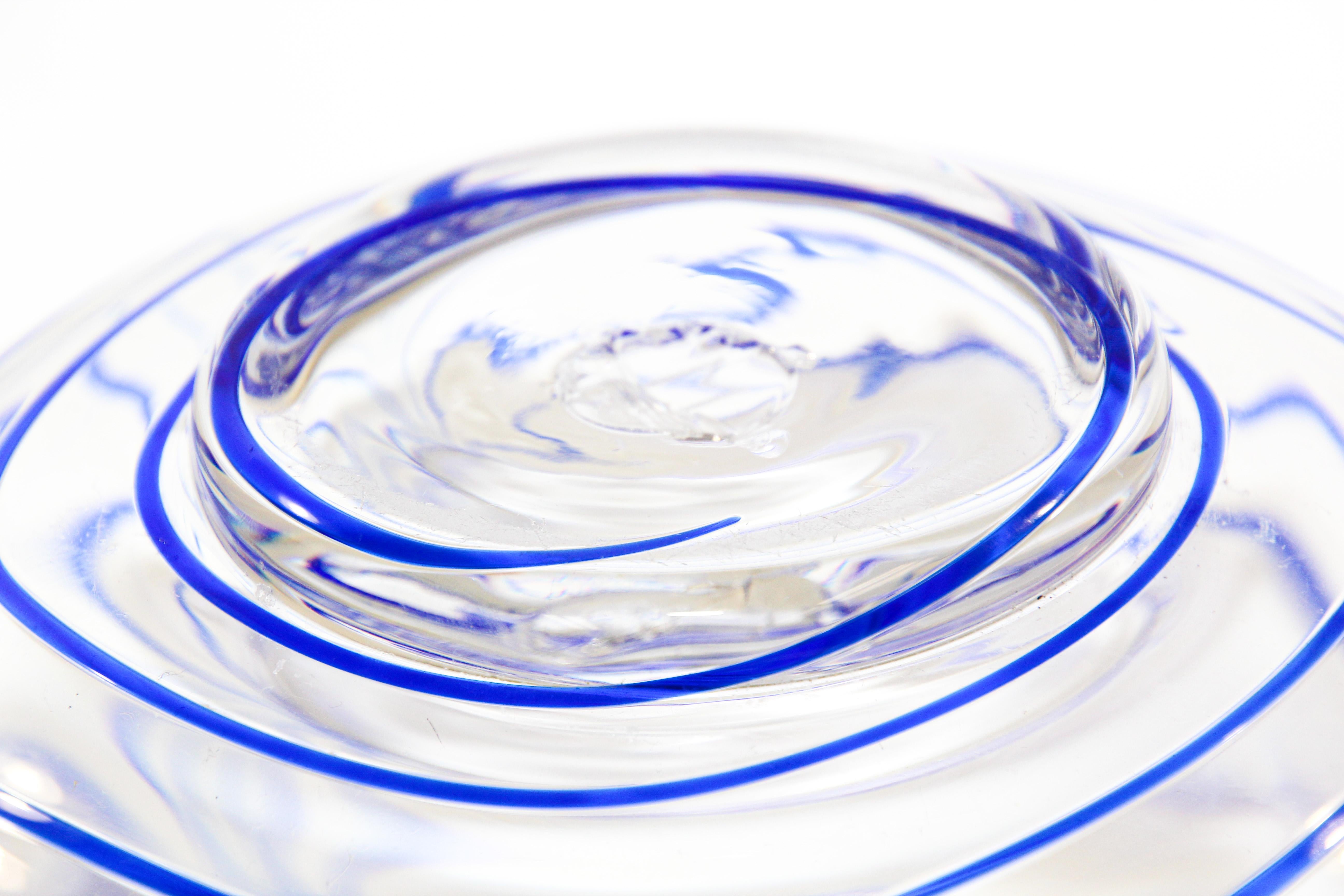 Postmoderne blaue und klare Schale aus mundgeblasenem Murano-Kunstglas im Angebot 4