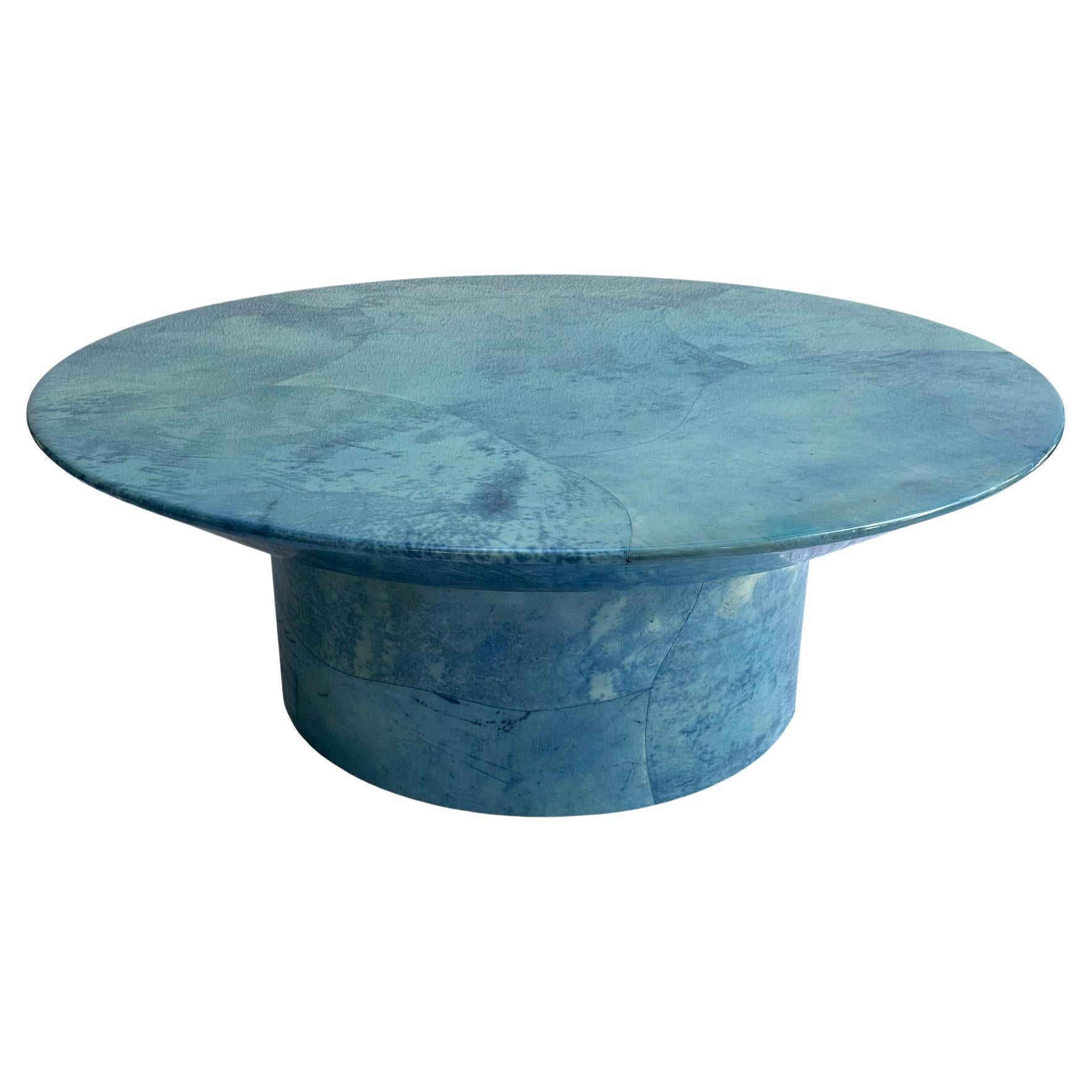 Table basse en peau de chèvre bleue Post Modern