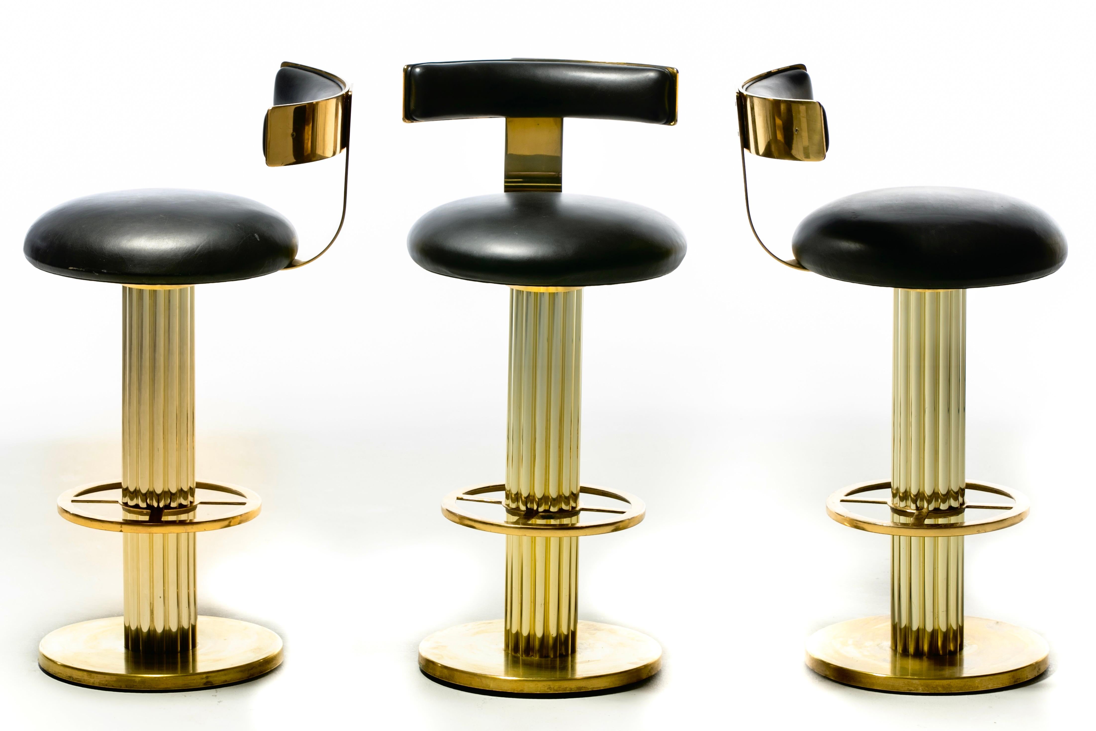 Post Modern Brass Swivel Bar Stools by Design for Leisure c. 1980 In Good Condition In Saint Louis, MO