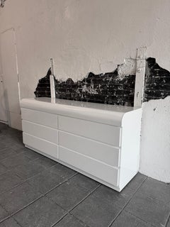 Post modern bright white Gloss Laminate waterfall 6 Drawer long Dresser