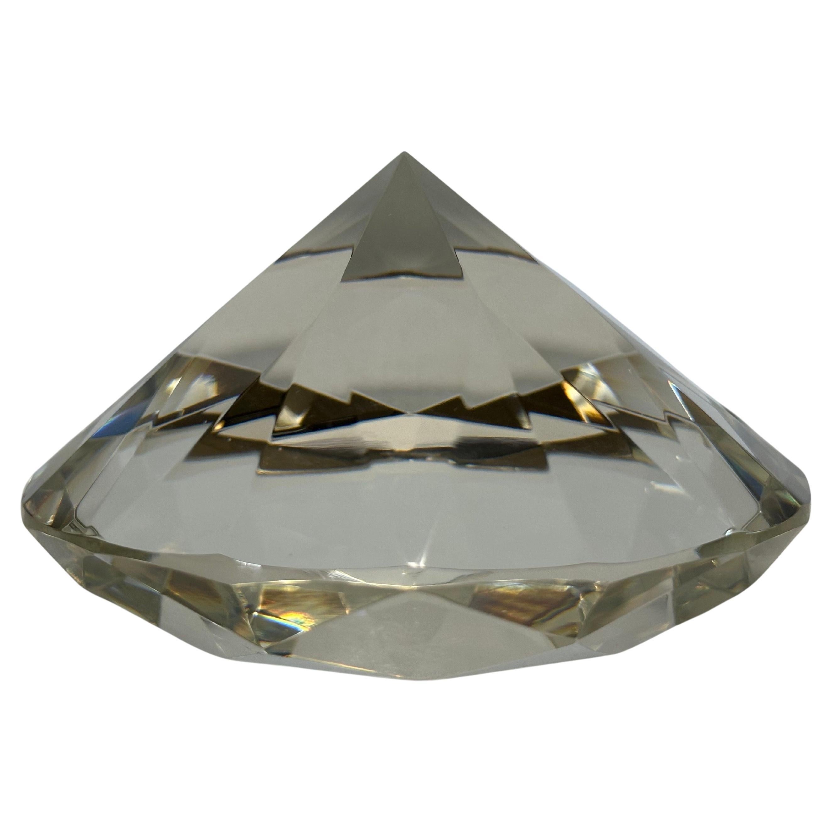 Post-Modern, Brilliantly Cut Diamond Shaped Art Glass Paperweight / Sculpture For Sale 4