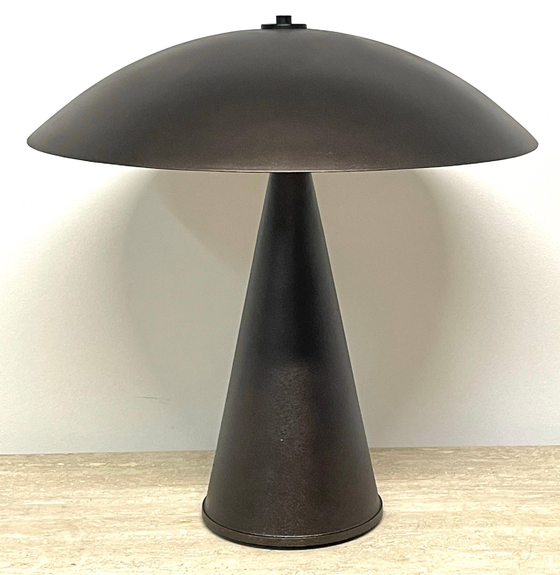 Postmoderne Lampe « Mushroom » française post-moderne en bronze, vers 1980 en vente