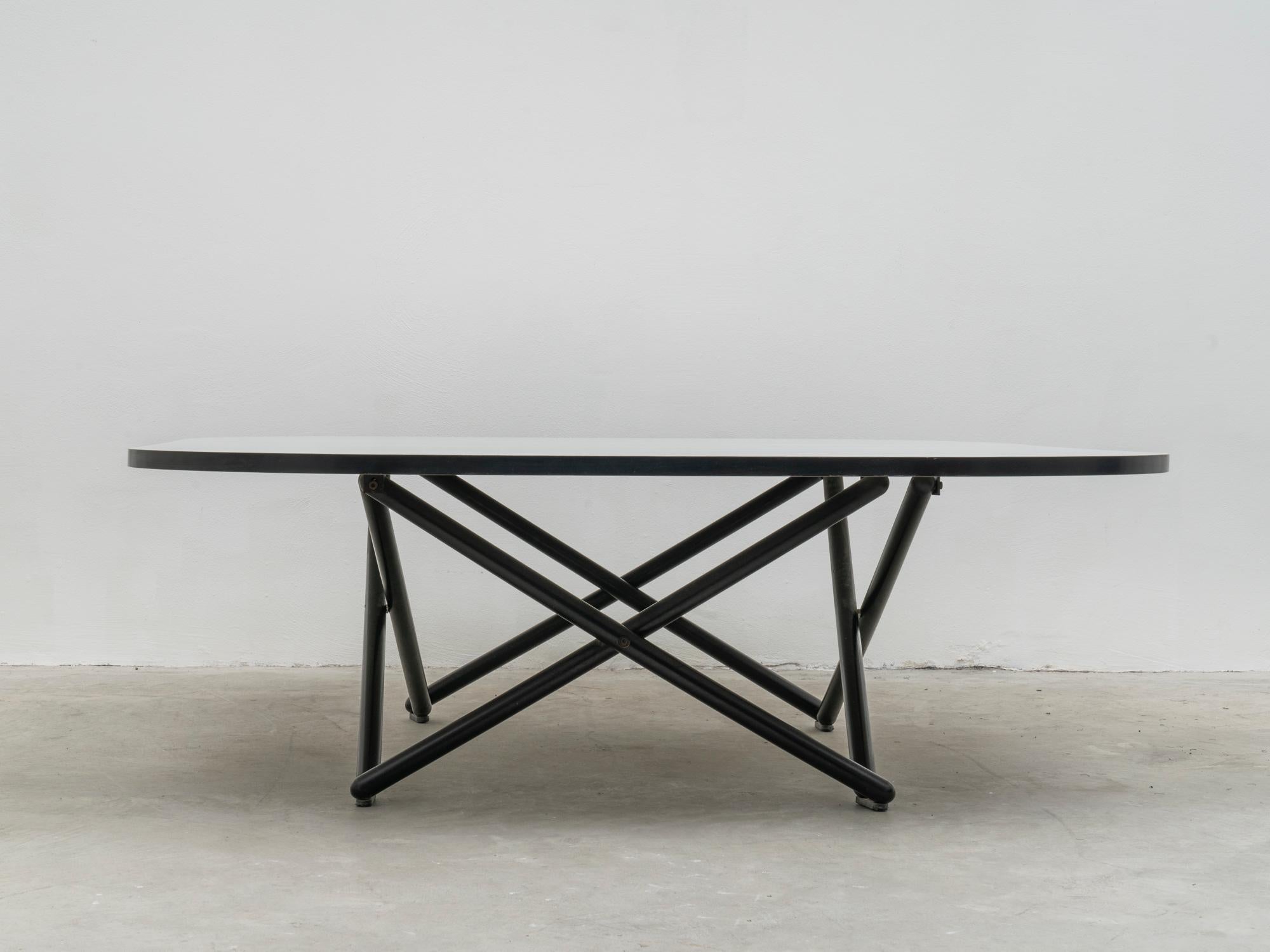 Italian Post-Modern “Broomstick” Coffee Table by Vico Magistretti for Alias, 1980s For Sale