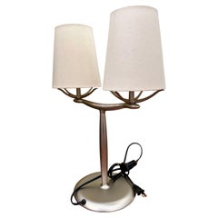 Post Modern Lampe de table à deux lumières en métal brossé par Michael Graves