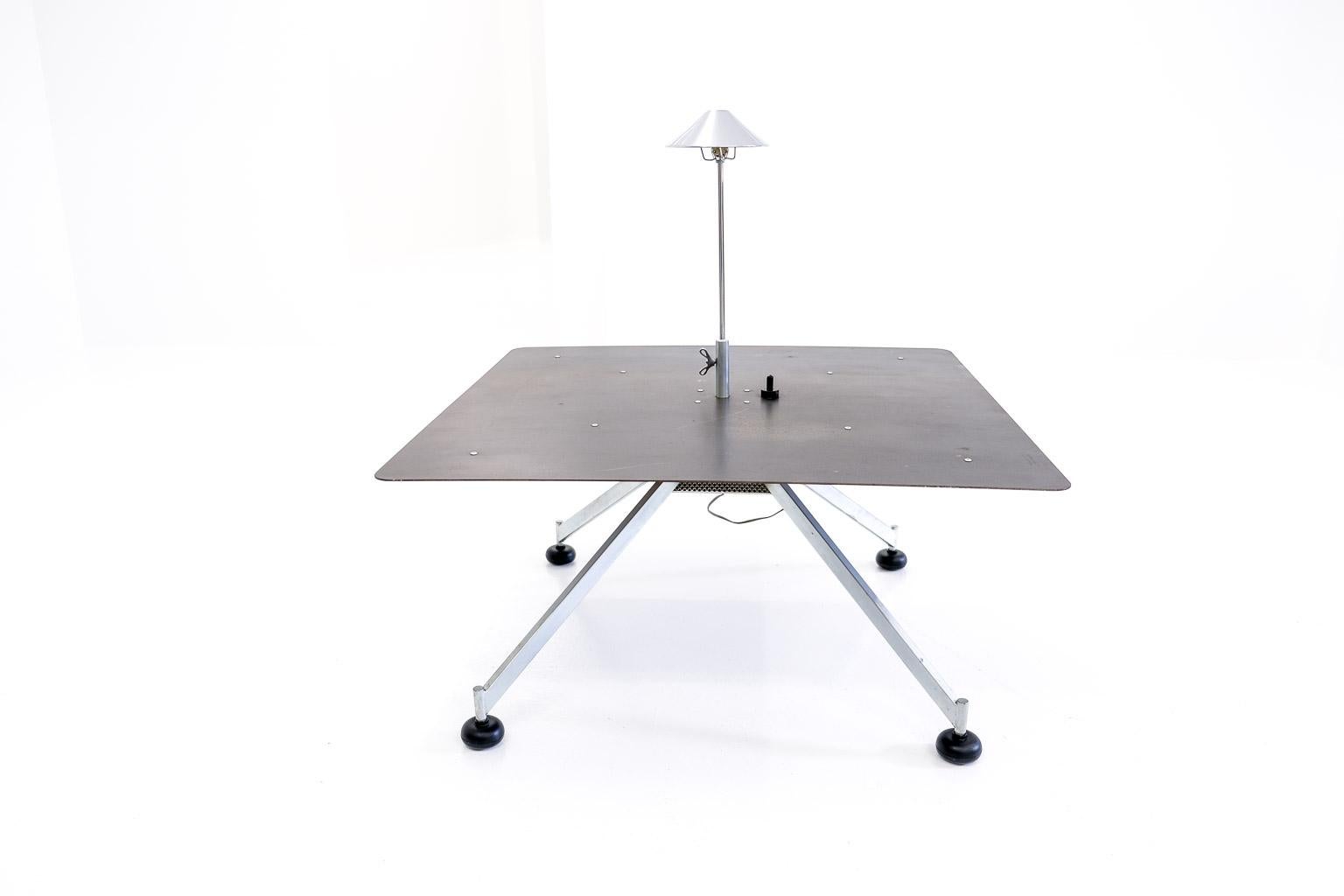 Post-Modern, Brutalist Apocalypse Now Light Table by Carlo Forcolini for Alias In Good Condition For Sale In Frankfurt am Main, DE