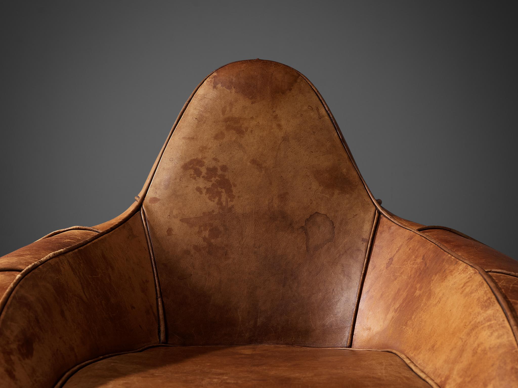 Post-Modern Bulbous Shaped Lounge Chair in Cognac Leather In Good Condition For Sale In Waalwijk, NL