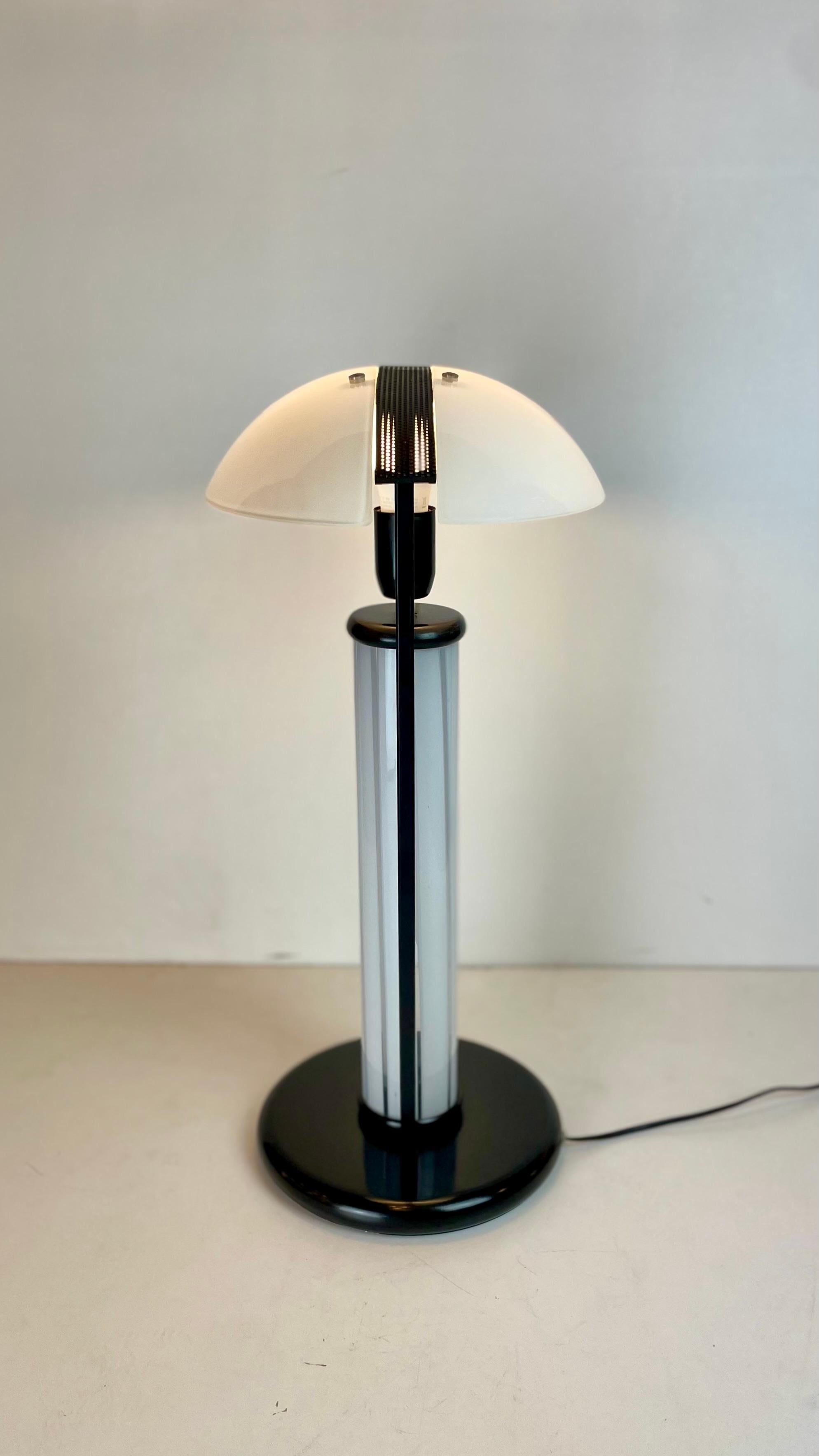 Post-Modern B&W Murano Table Lamps, 1980s For Sale 4