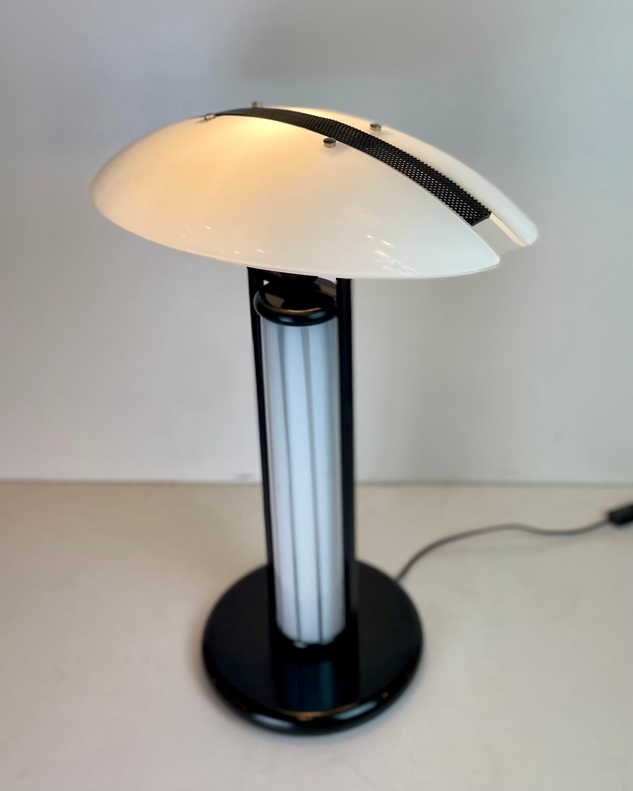 Post-Modern B&W Murano Table Lamps, 1980s For Sale 1