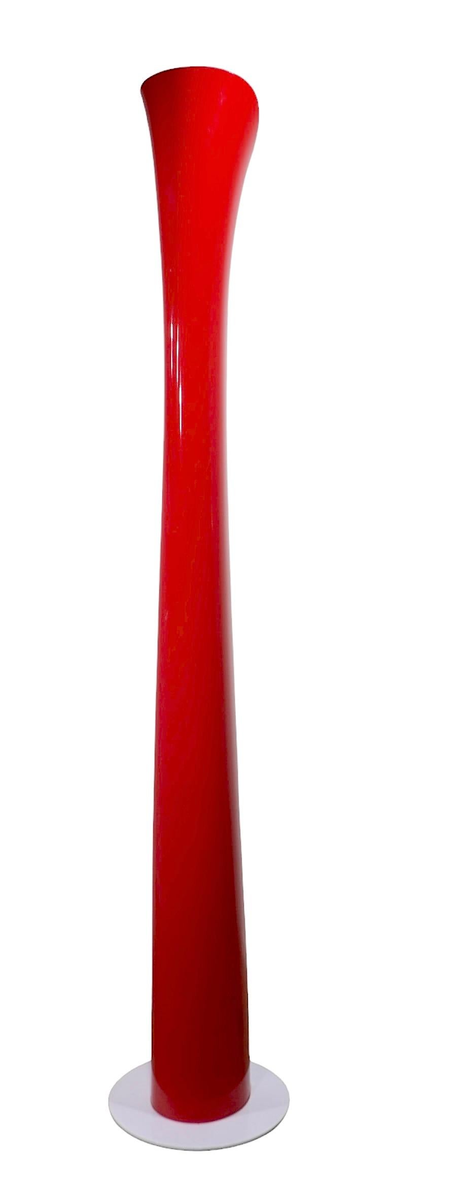 Lámpara de pie postmoderna Cadmo de Karim Rashid para Artemide c 2000/2010 en venta 4