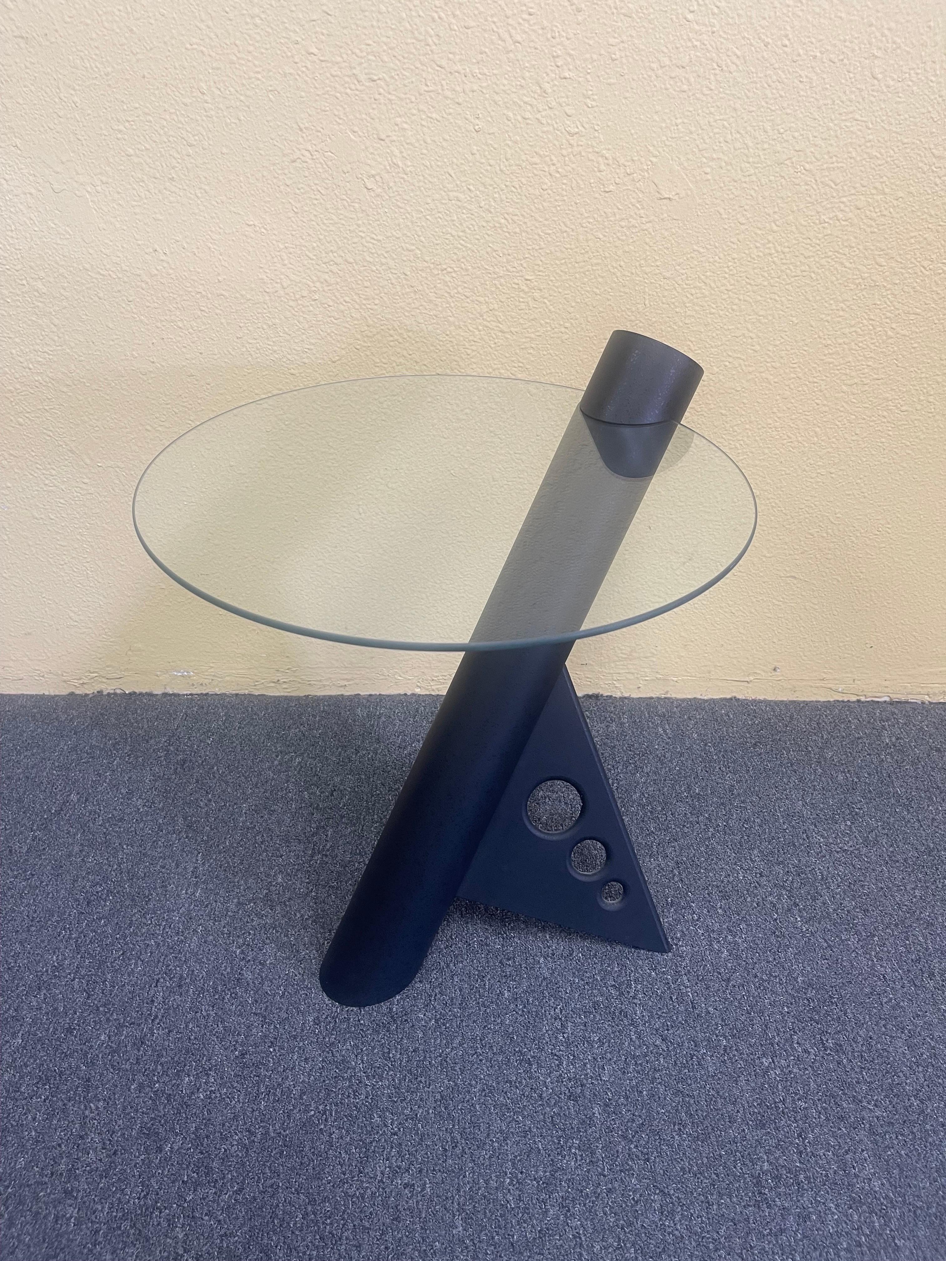 Post-Modern cantilevered glass top side table by K. Dahll, circa 1980s. The table is in very good vintage condition and measures 20.5