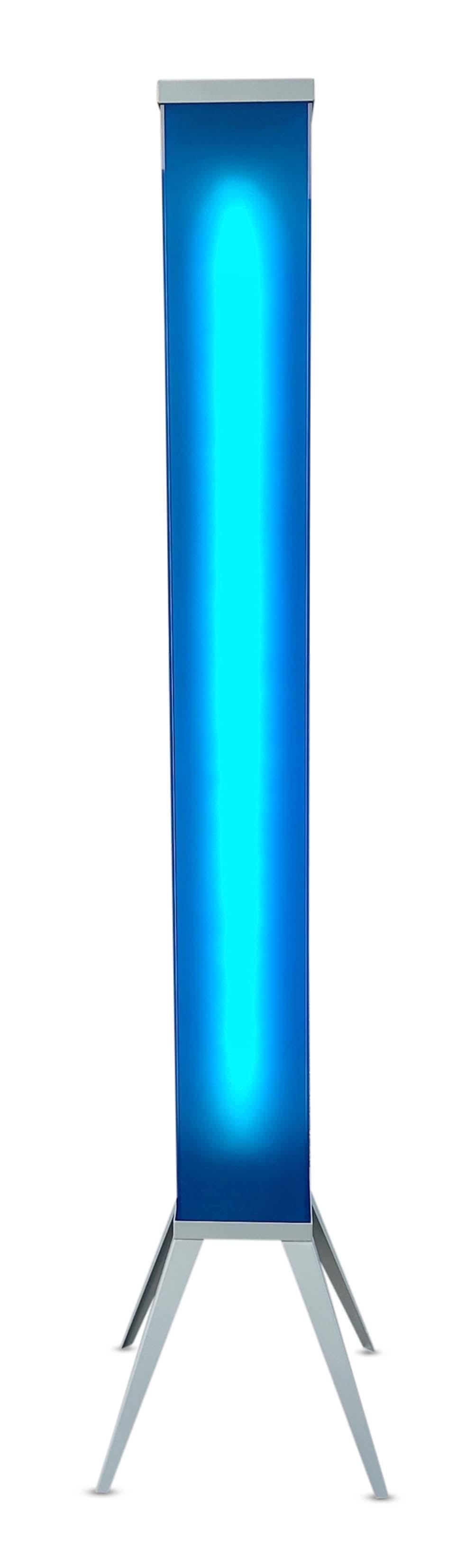 Postmoderne skulpturale Mood Lighting Tower-Stehlampe aus blauem Glas von Curvet USA (amerikanisch) im Angebot
