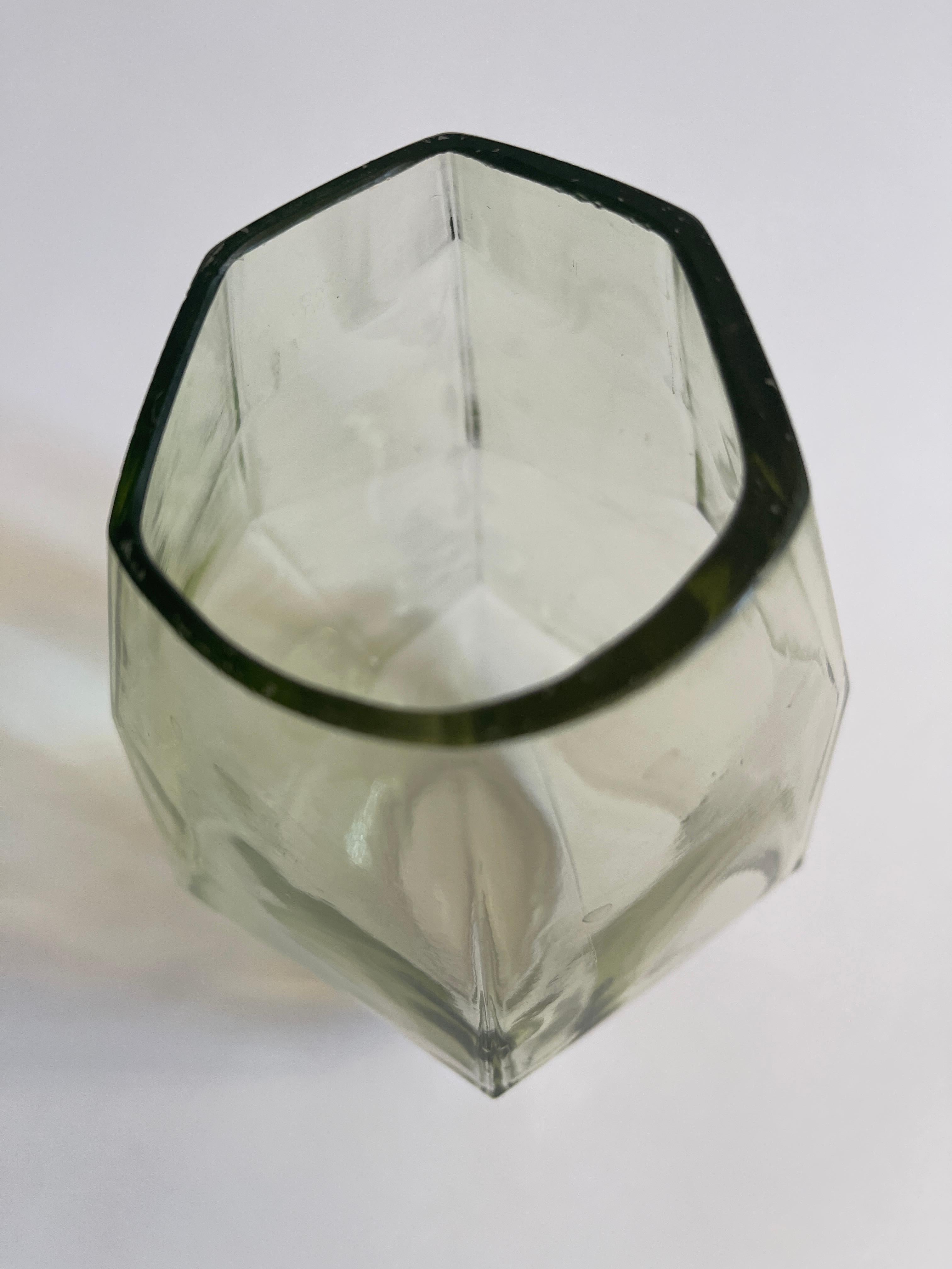 20th Century Post Modern Celadon Polyhedric Danish Glass Vase For Sale