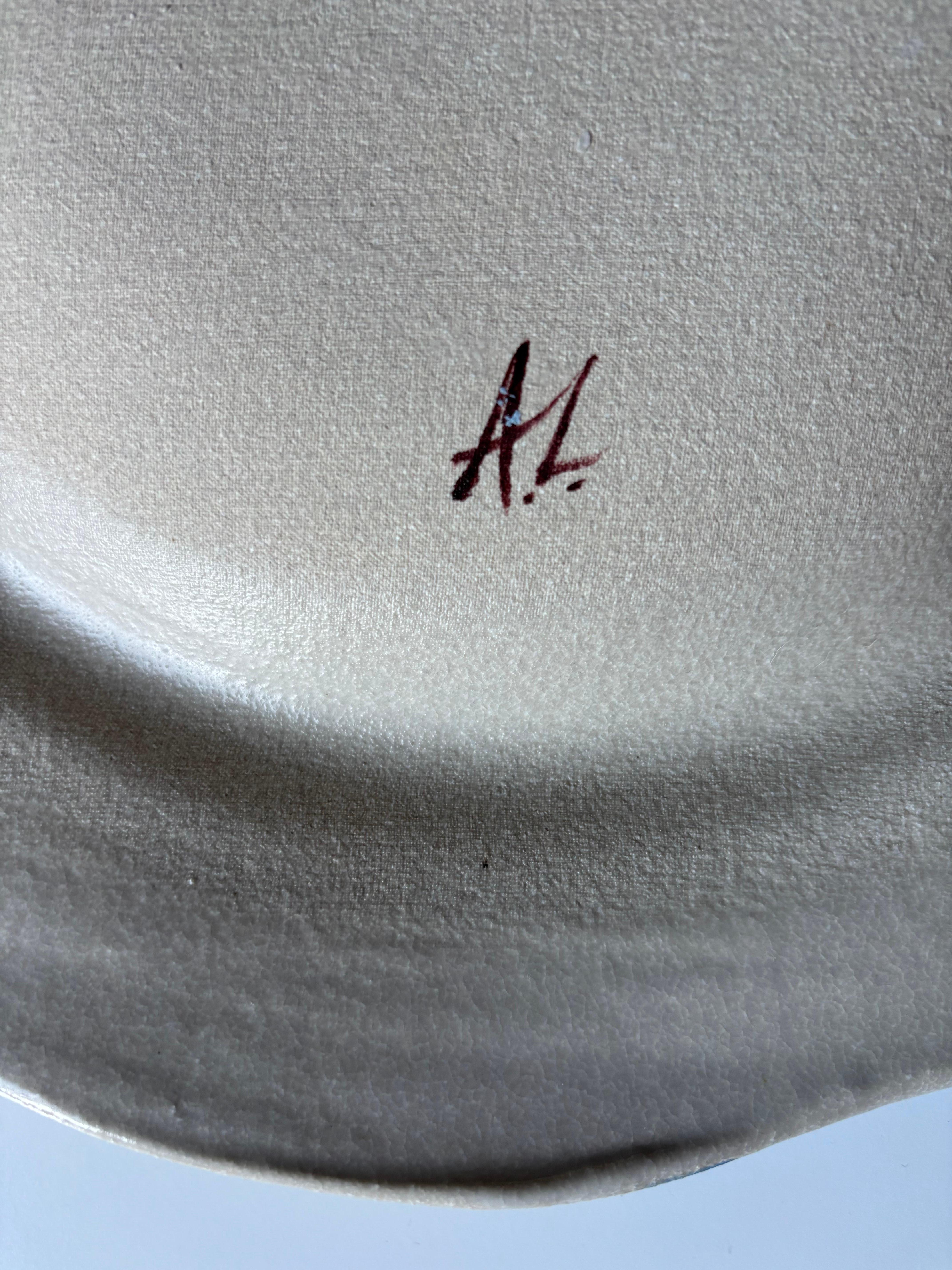 Post-Modern Ceramic Cream, Scarlet, Blue Wall Plate, 1980s In Good Condition For Sale In Copenhagen, DK