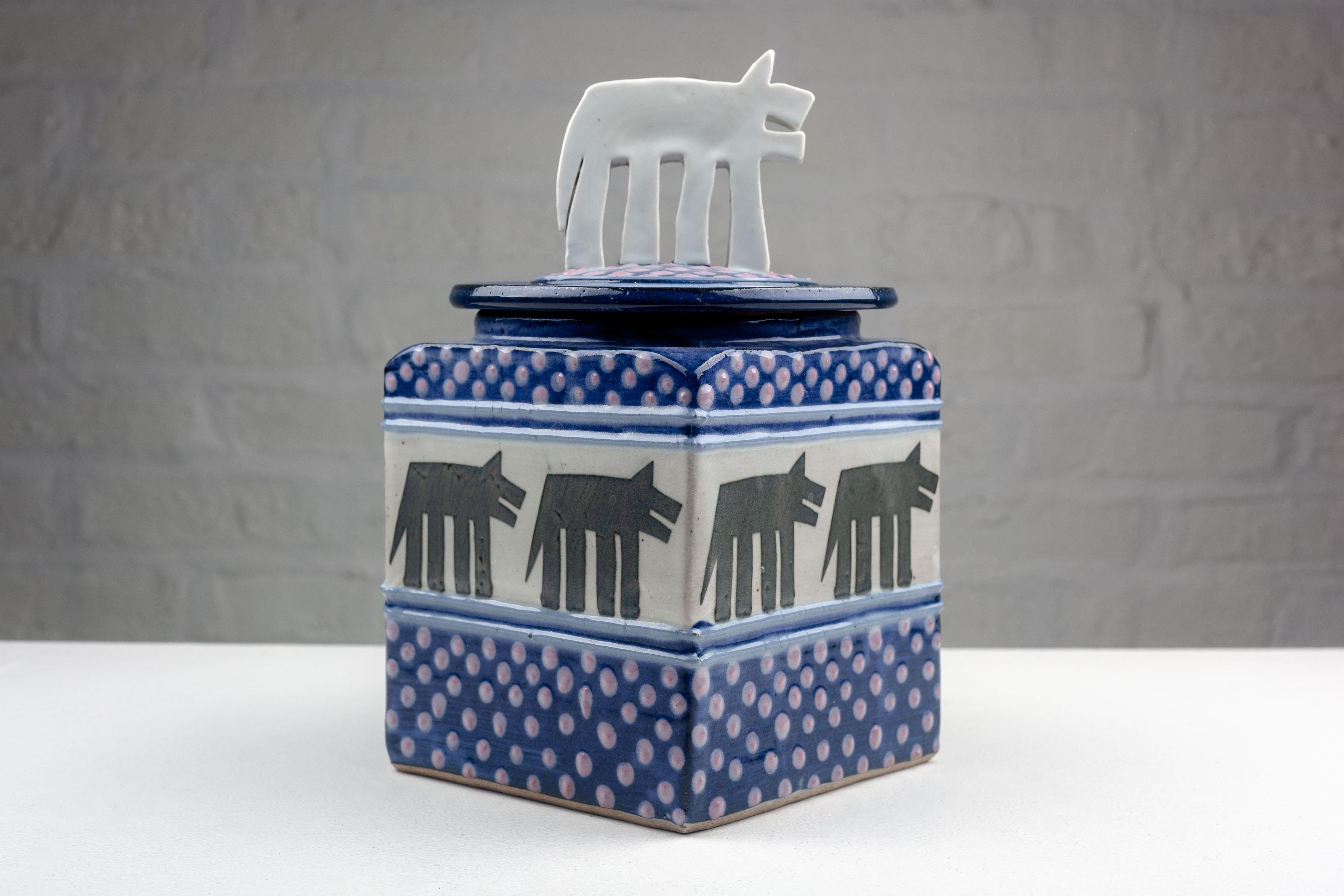 Postmodernes Hunde-Geschirrgefäß aus Keramik von Cunningham Pottery, handgefertigt, 1990er Jahre, USA im Angebot 11
